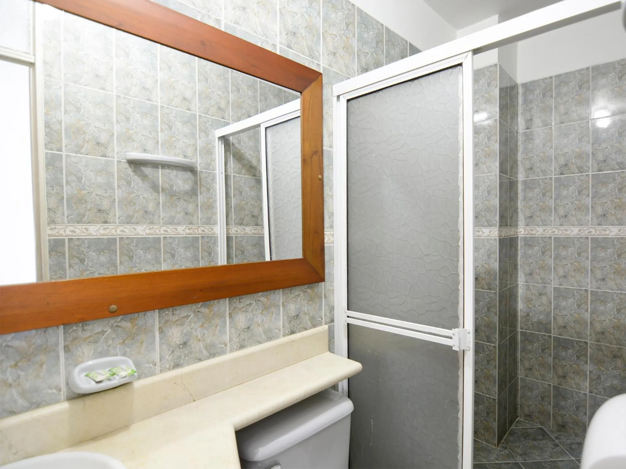 Bathroom in Hotel Monarca