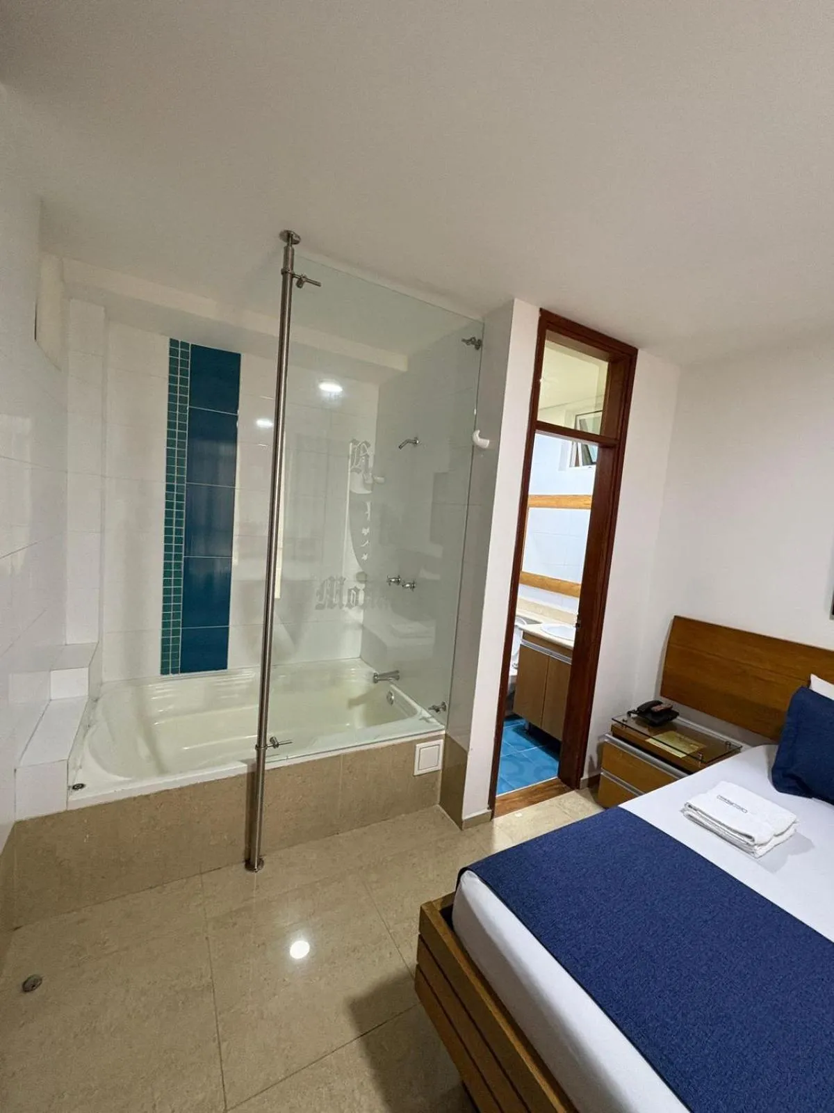 Bed in Hotel Monarca