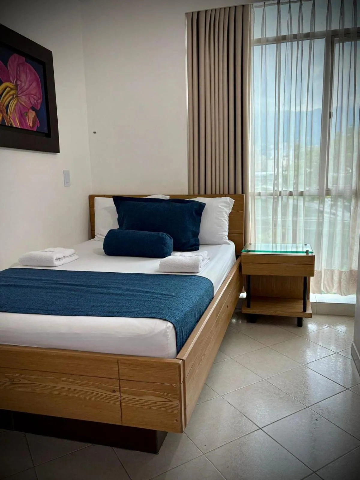 Bed in Hotel Monarca