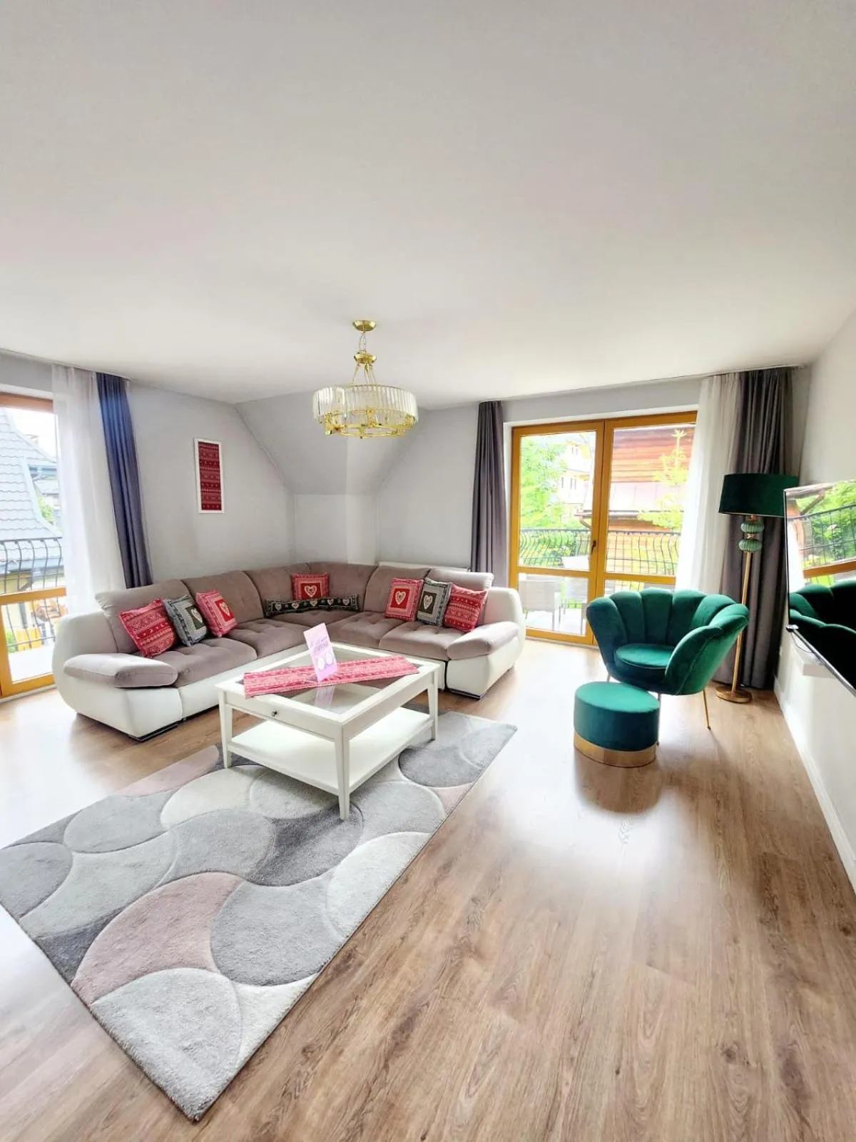 Bory6a Apartamenty & Free Parking