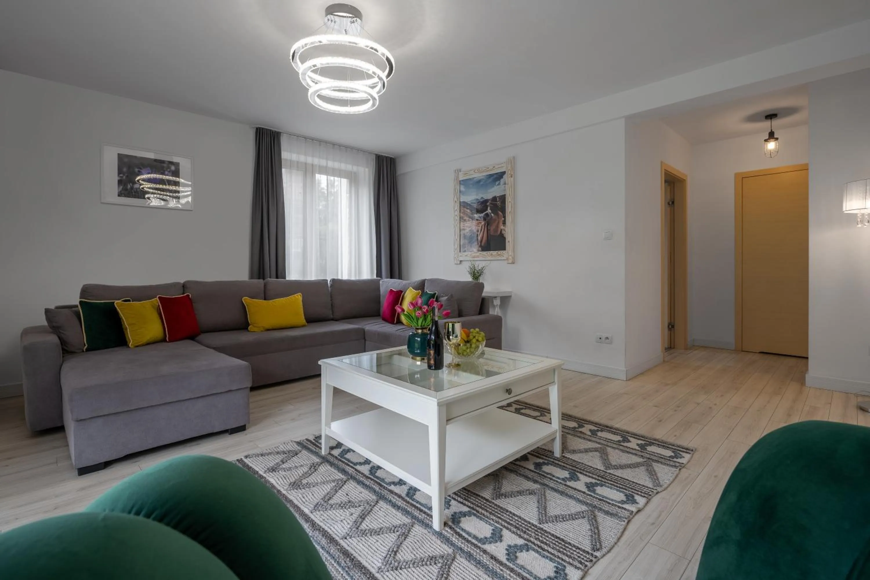 Communal lounge/ TV room in Bory6a Apartamenty & Free Parking