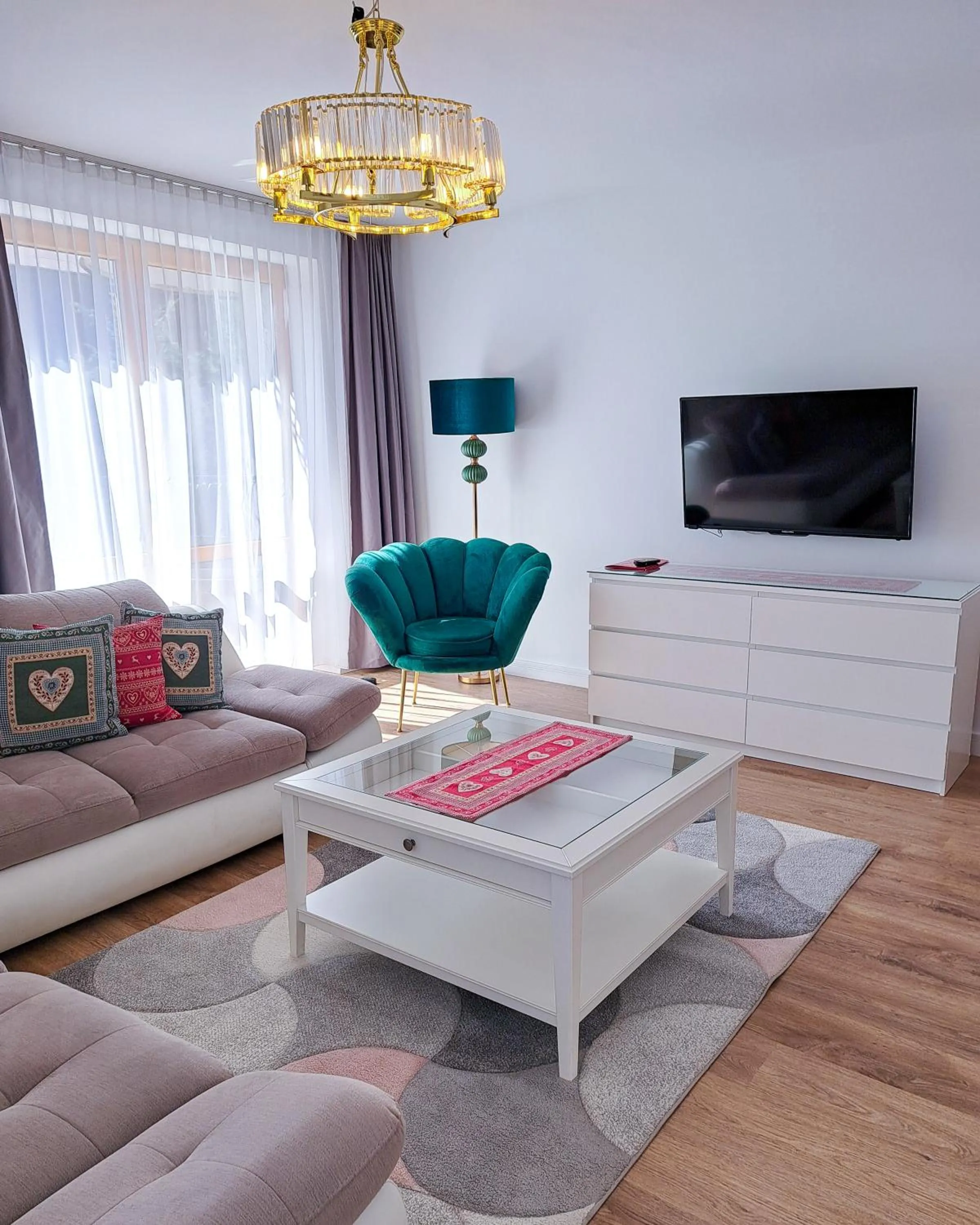 Bory6a Apartamenty & Free Parking