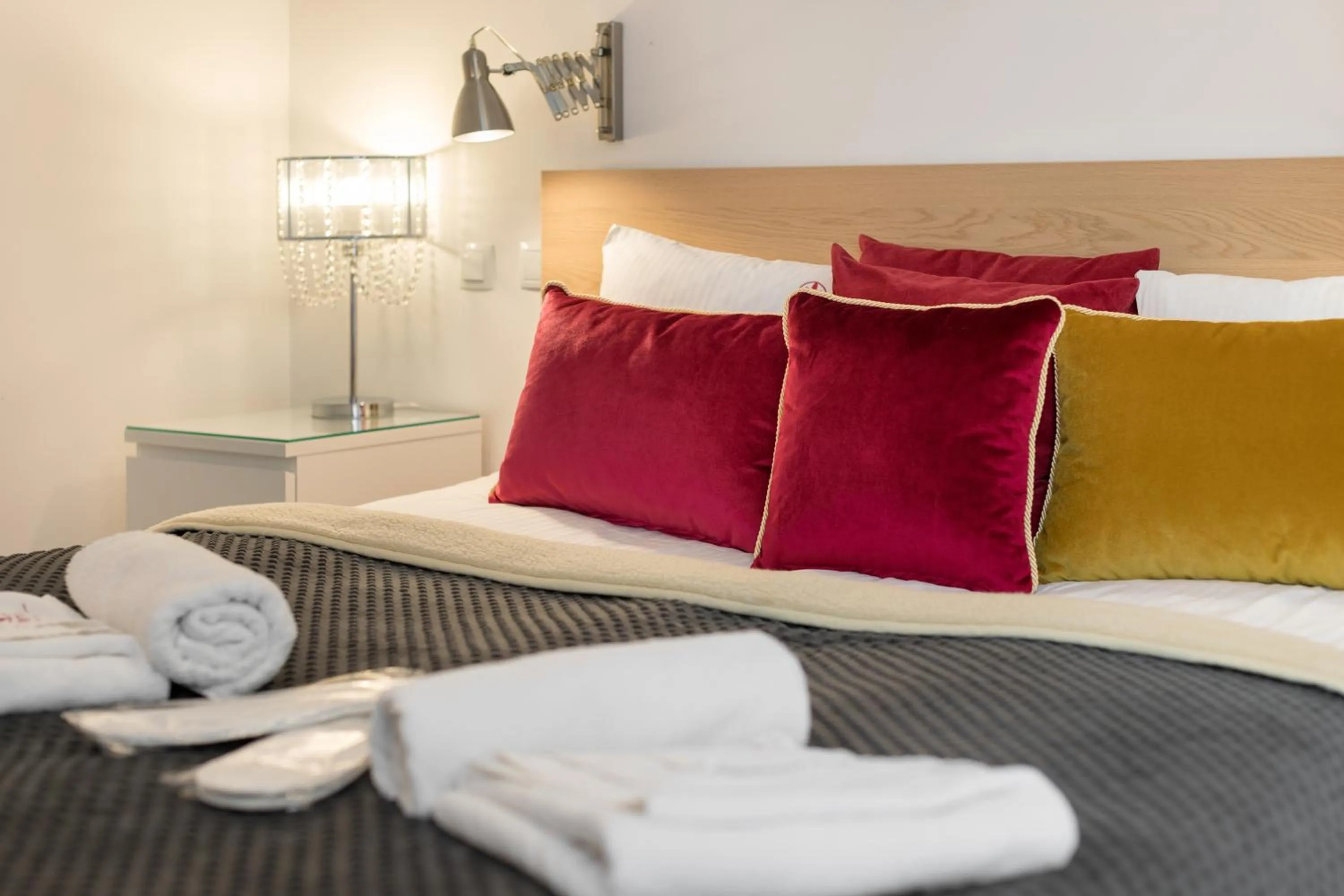 Bedroom, Bed in Bory6a Apartamenty & Free Parking