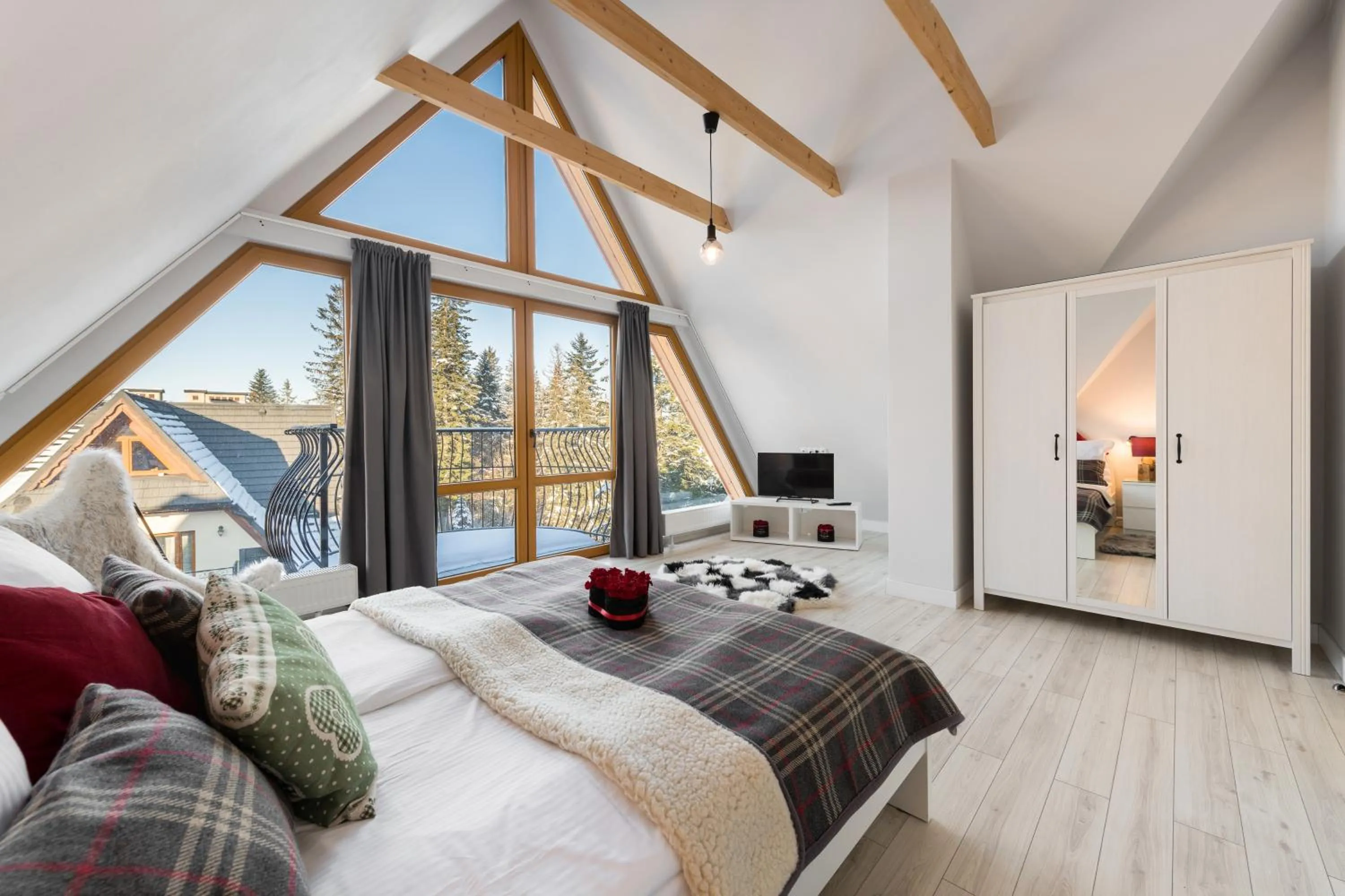 Bed in Bory6a Apartamenty & Free Parking