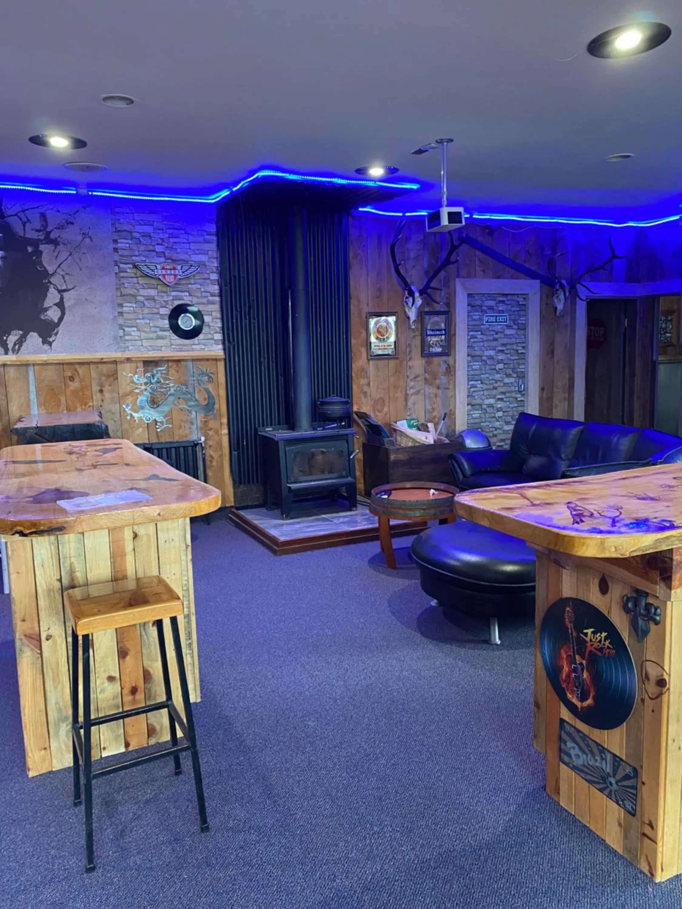 National Park Alpine Lodge