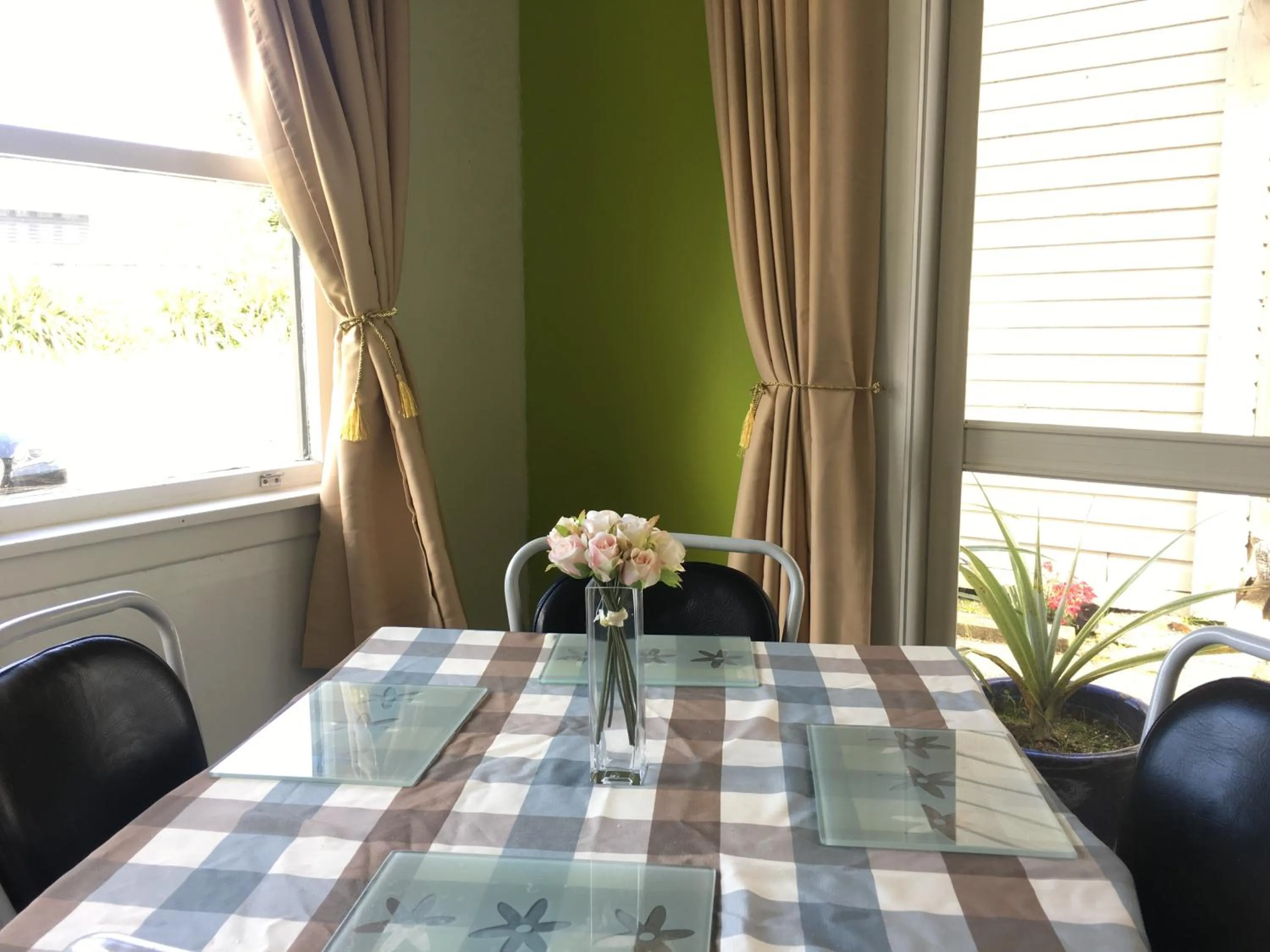 National Park Alpine Lodge