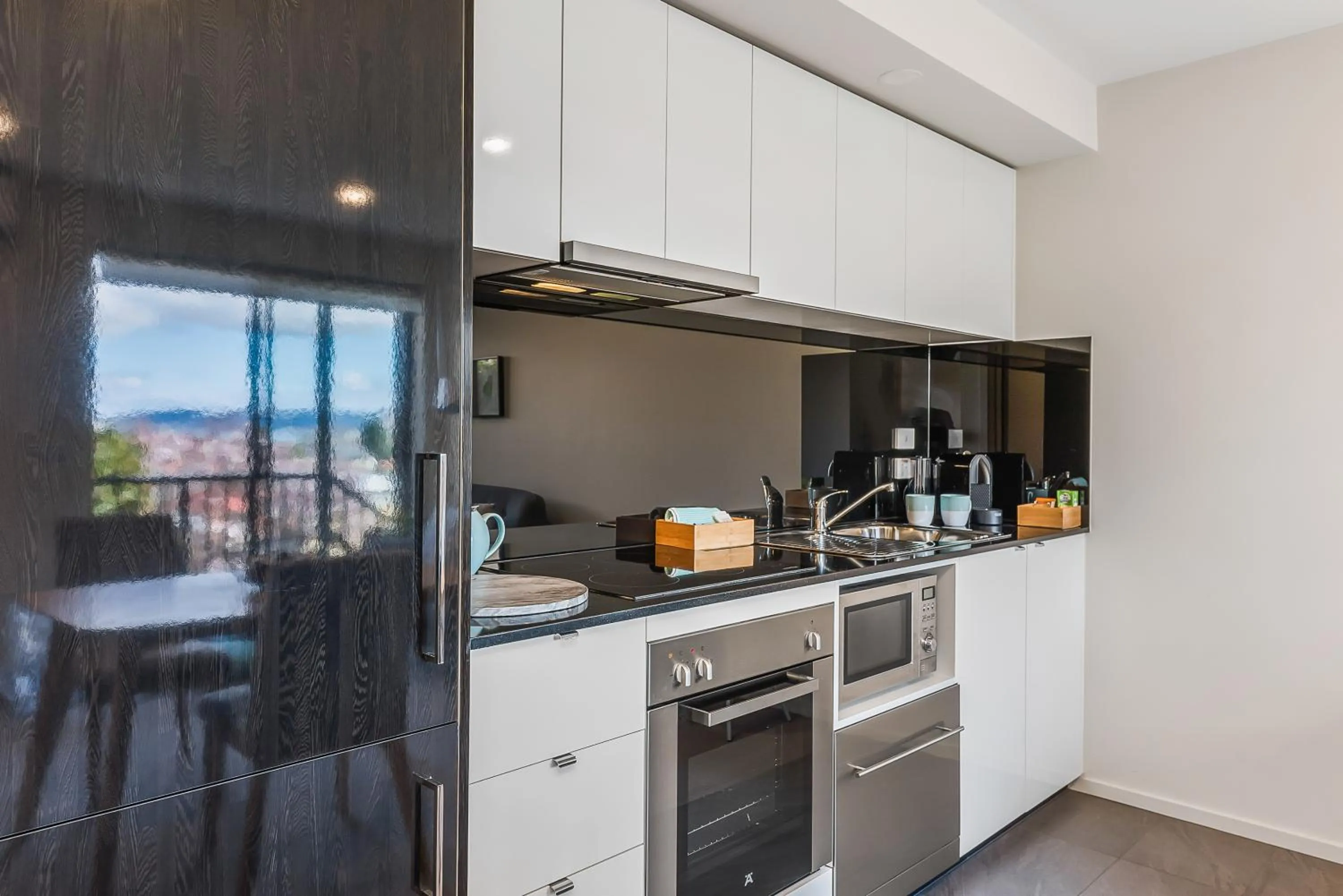 Kitchen or kitchenette in 110 Hampden Apartments