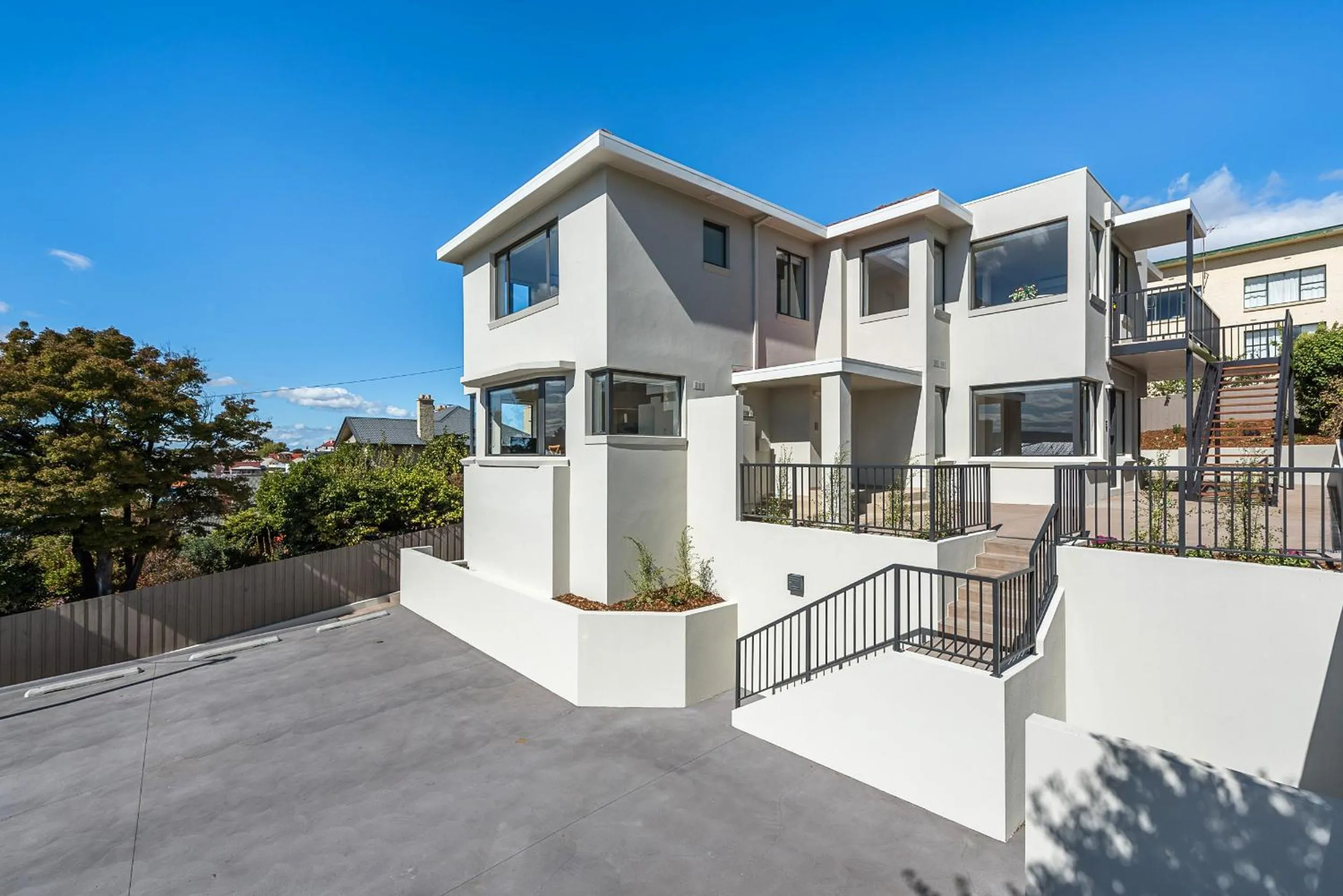 Facade/entrance in 110 Hampden Apartments