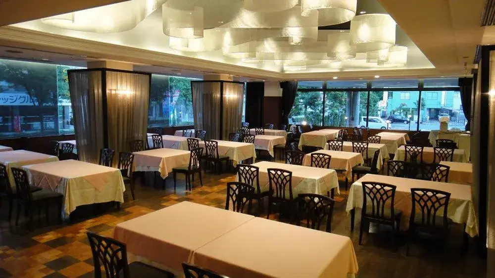 Restaurant/places to eat in Racine Shinmaebashi Restaurant/places to eat in Racine Shinmaebashi