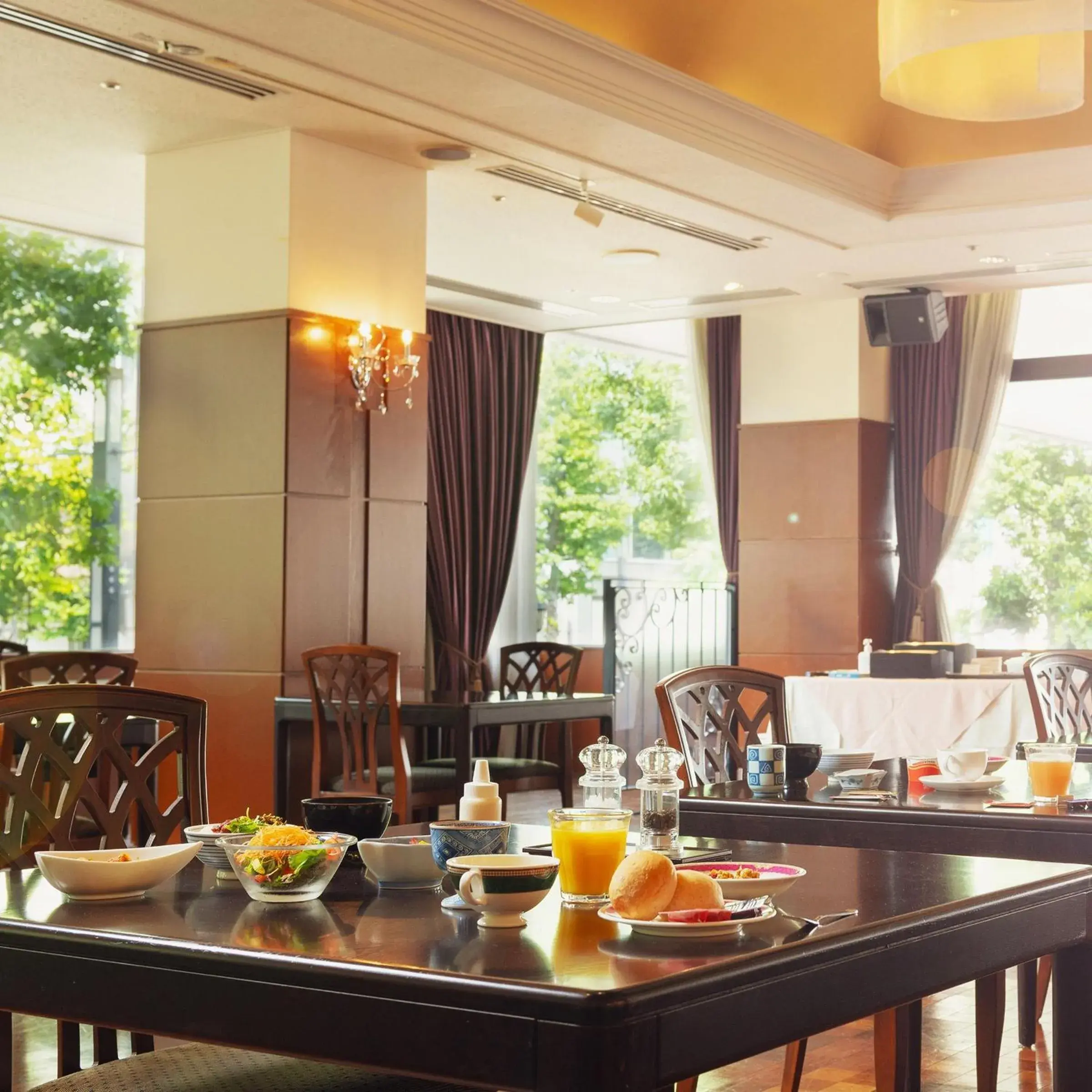 Restaurant/places to eat in Racine Shinmaebashi Restaurant/places to eat in Racine Shinmaebashi