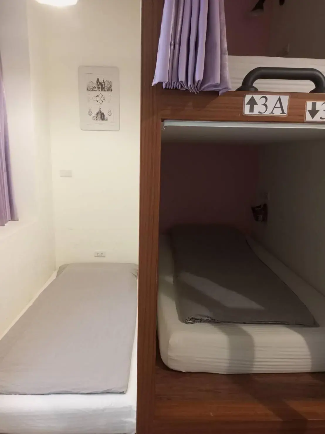 Bed in Knock Knock Hostel Bed in Knock Knock Hostel