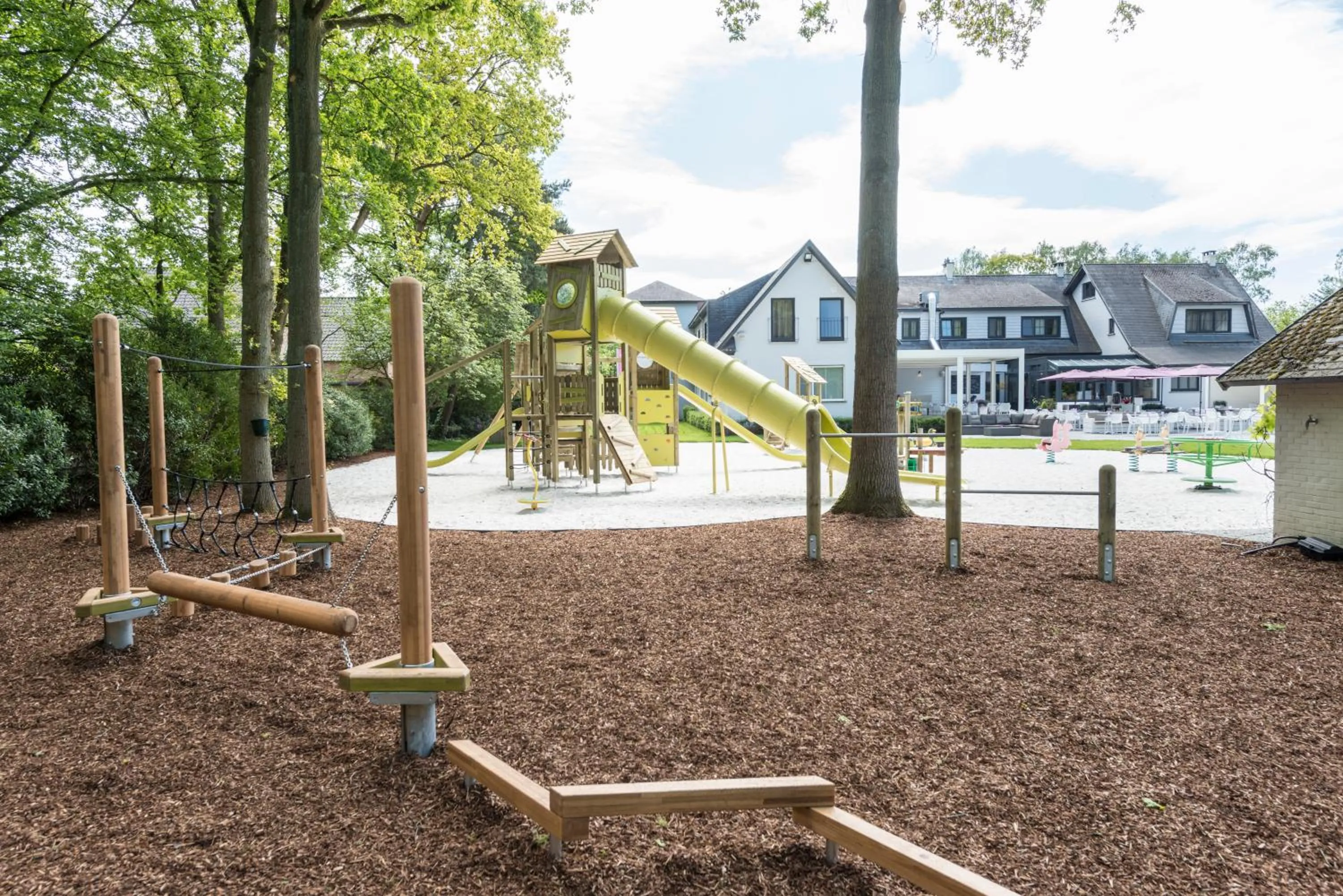 Restaurant/places to eat in Charmehotel Klokkenhof