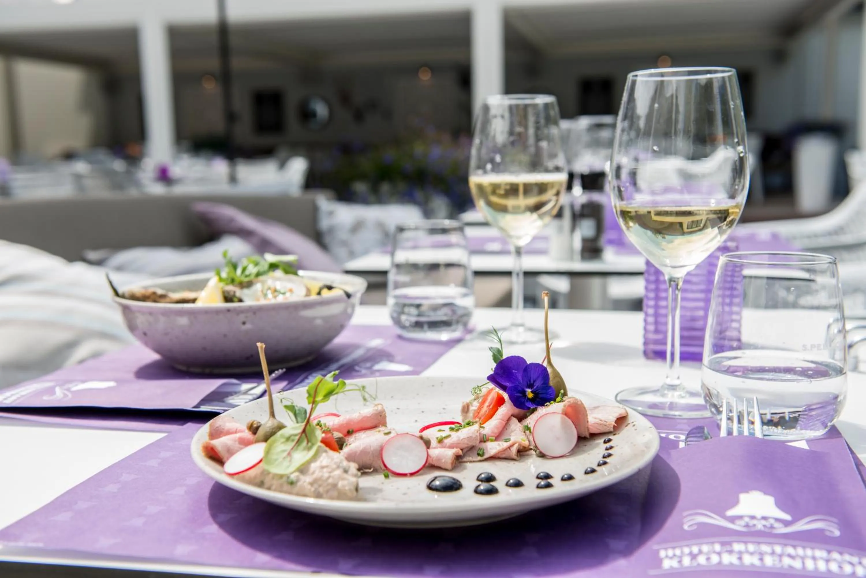 Restaurant/places to eat in Charmehotel Klokkenhof