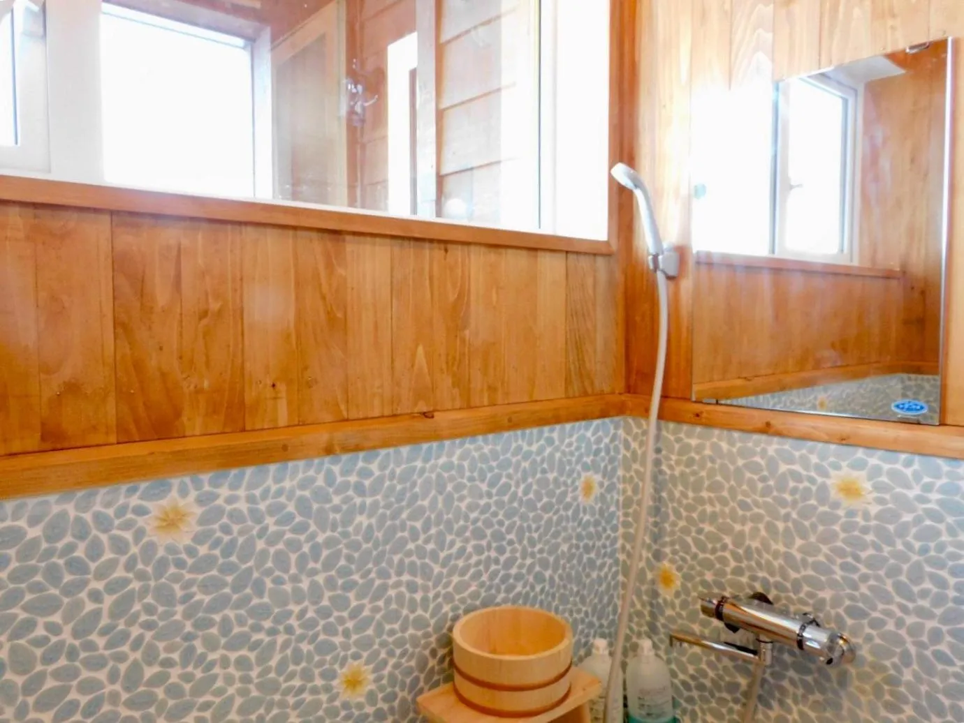 Bathroom in Country Cottage Wakiaiai