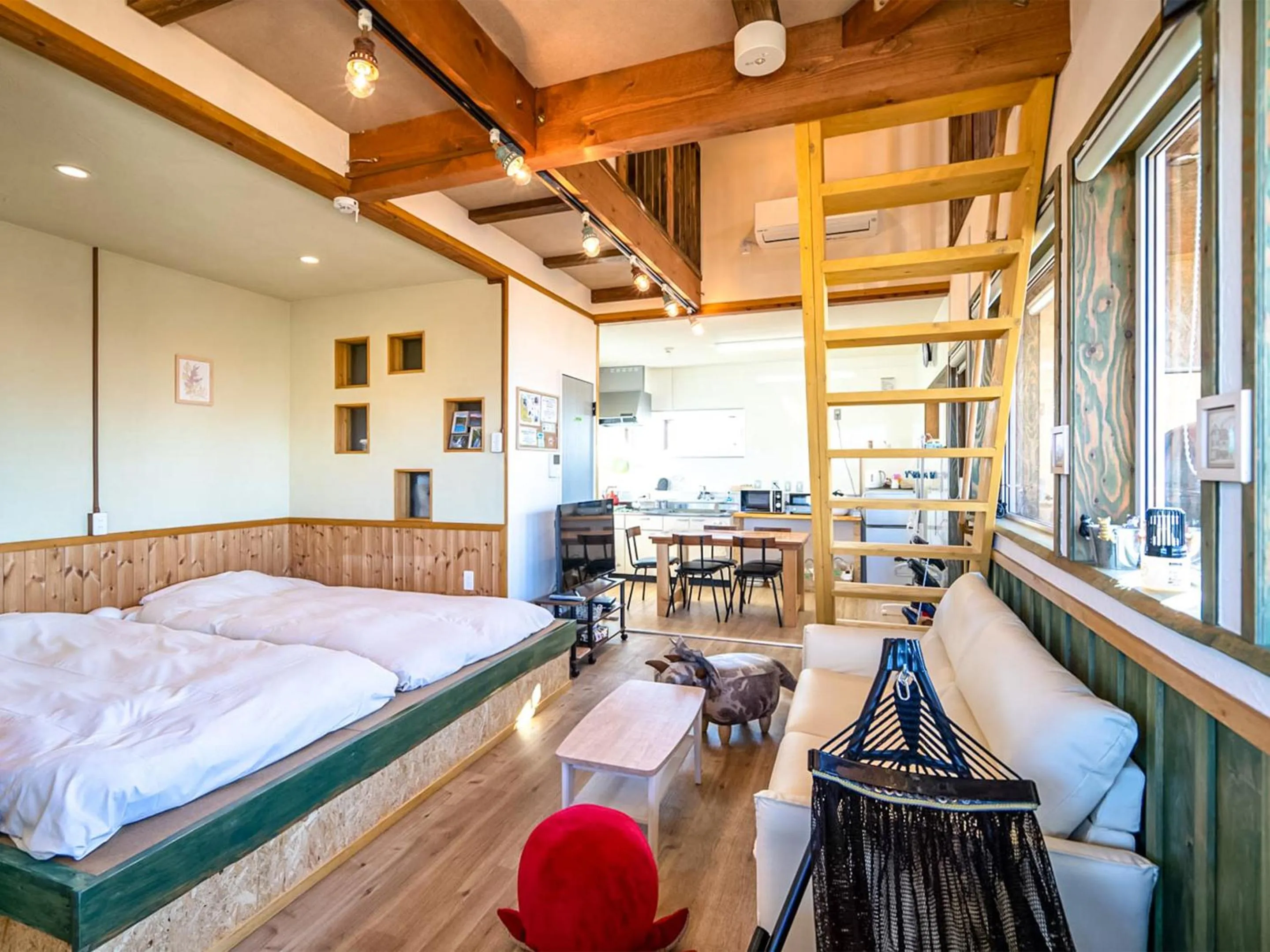Photo of the whole room, Bed in Country Cottage Wakiaiai
