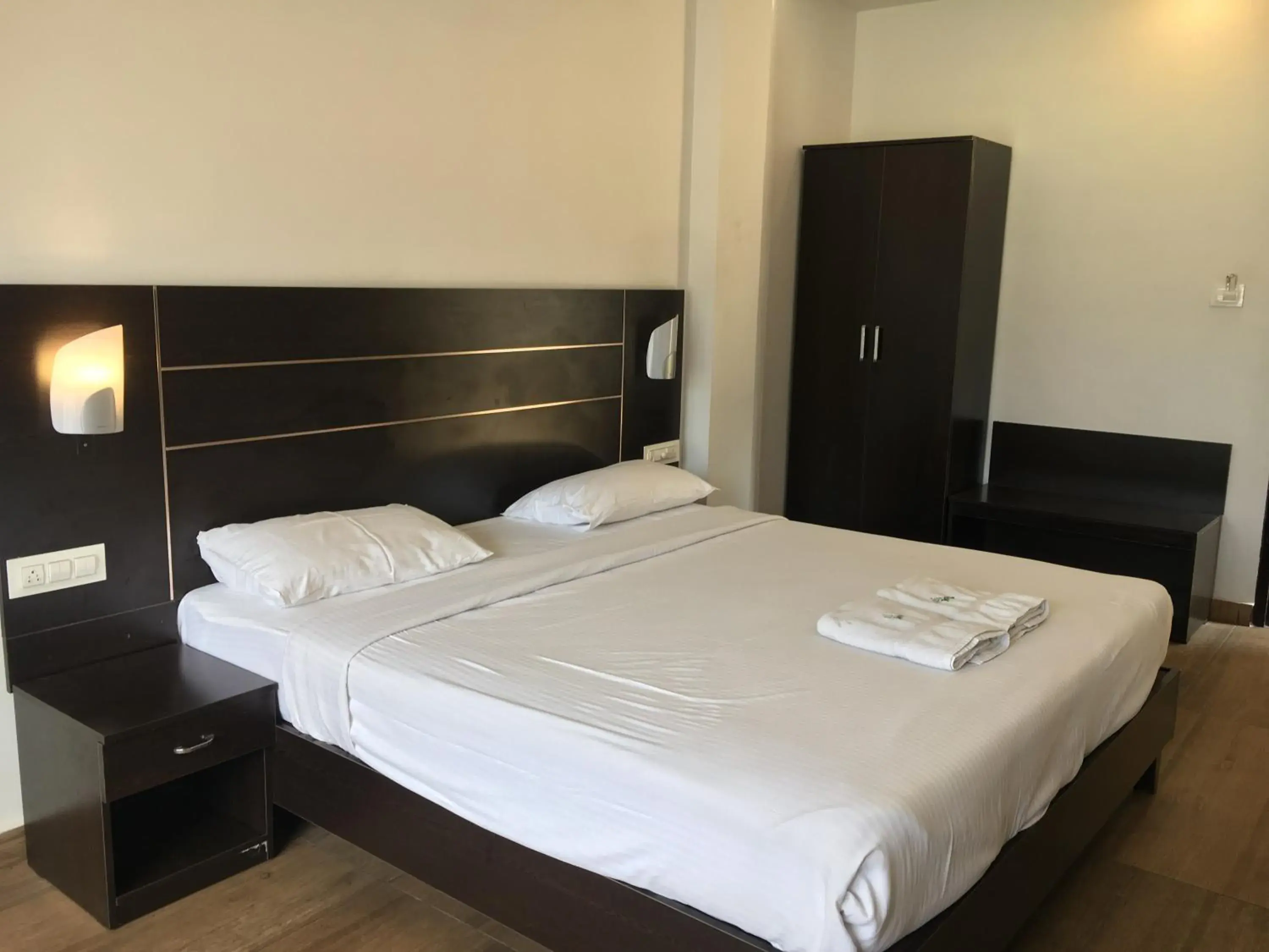 Bed in Jays Inn Bed in Jays Inn