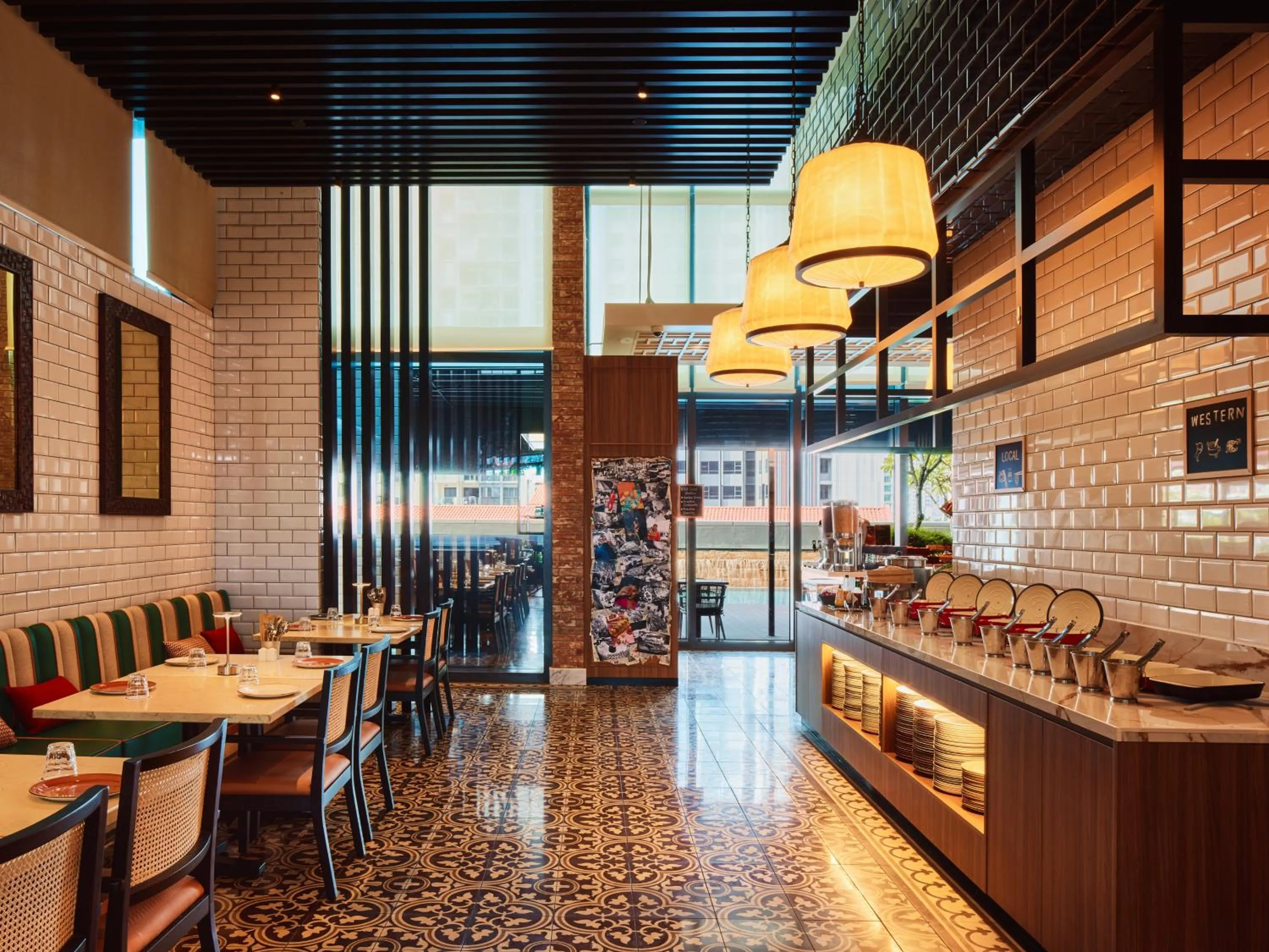 Restaurant/places to eat in Holiday Inn Singapore Little India by IHG