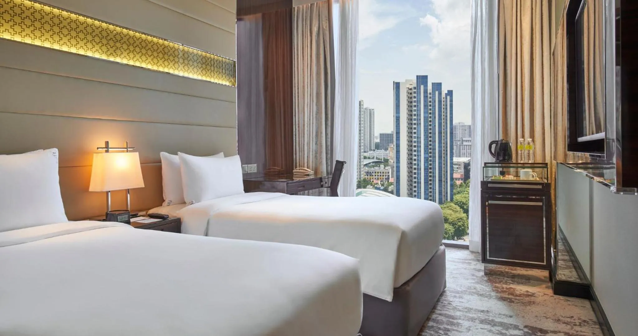 Bed in Holiday Inn Singapore Little India by IHG