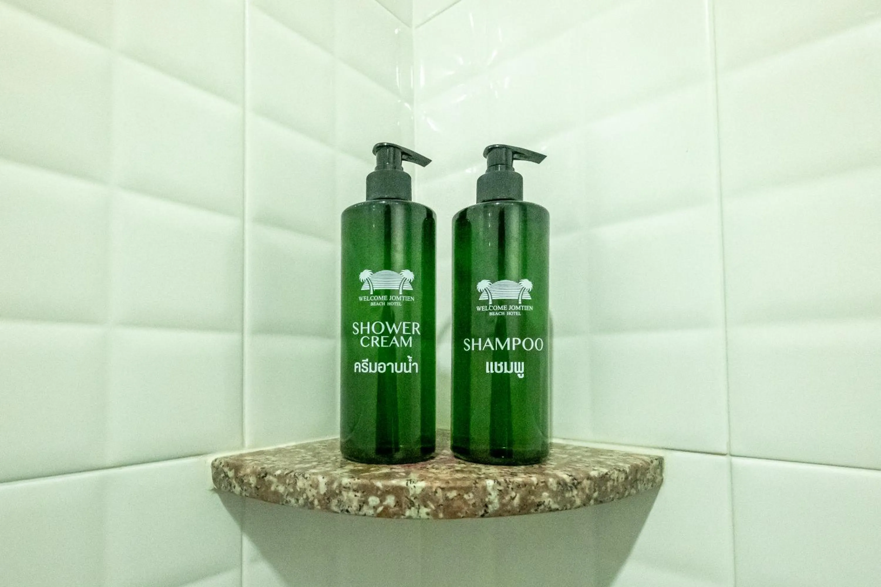 Bathroom in Welcome Jomtien Beach Hotel