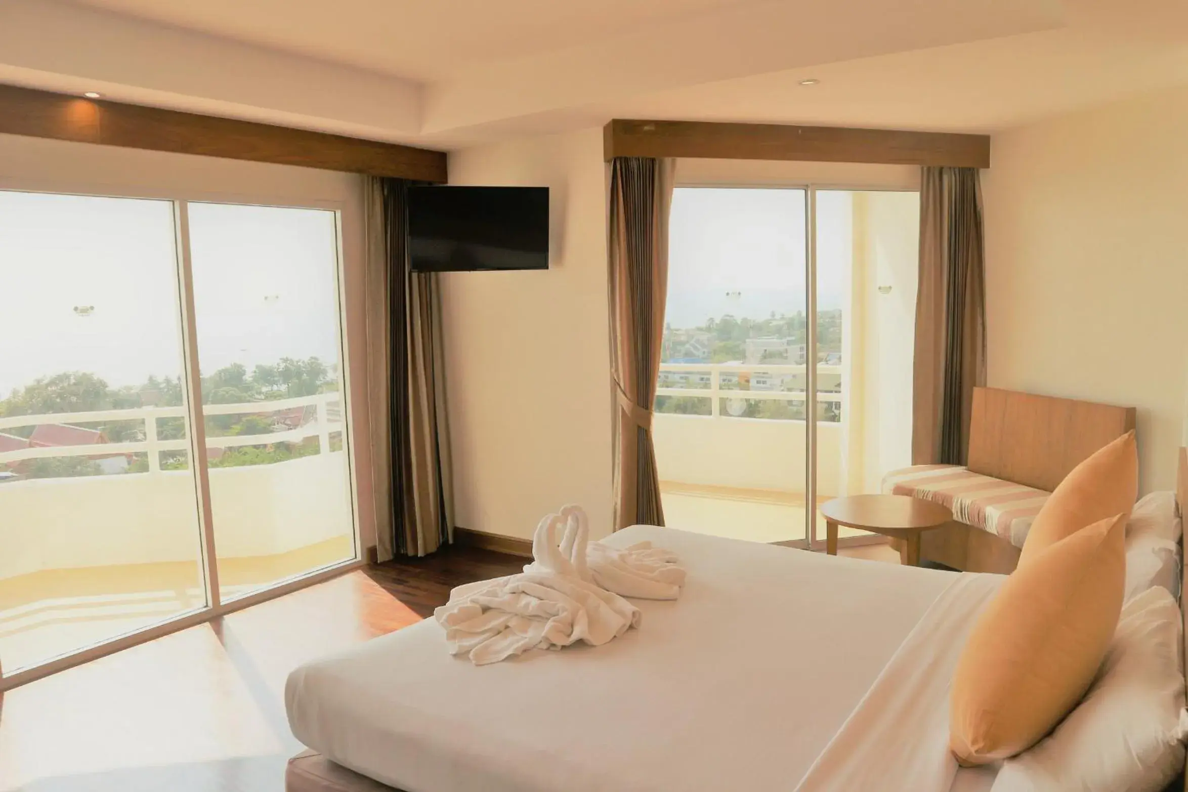 Deluxe Panorama Sea View in Welcome Jomtien Beach Hotel Deluxe Panorama Sea View in Welcome Jomtien Beach Hotel