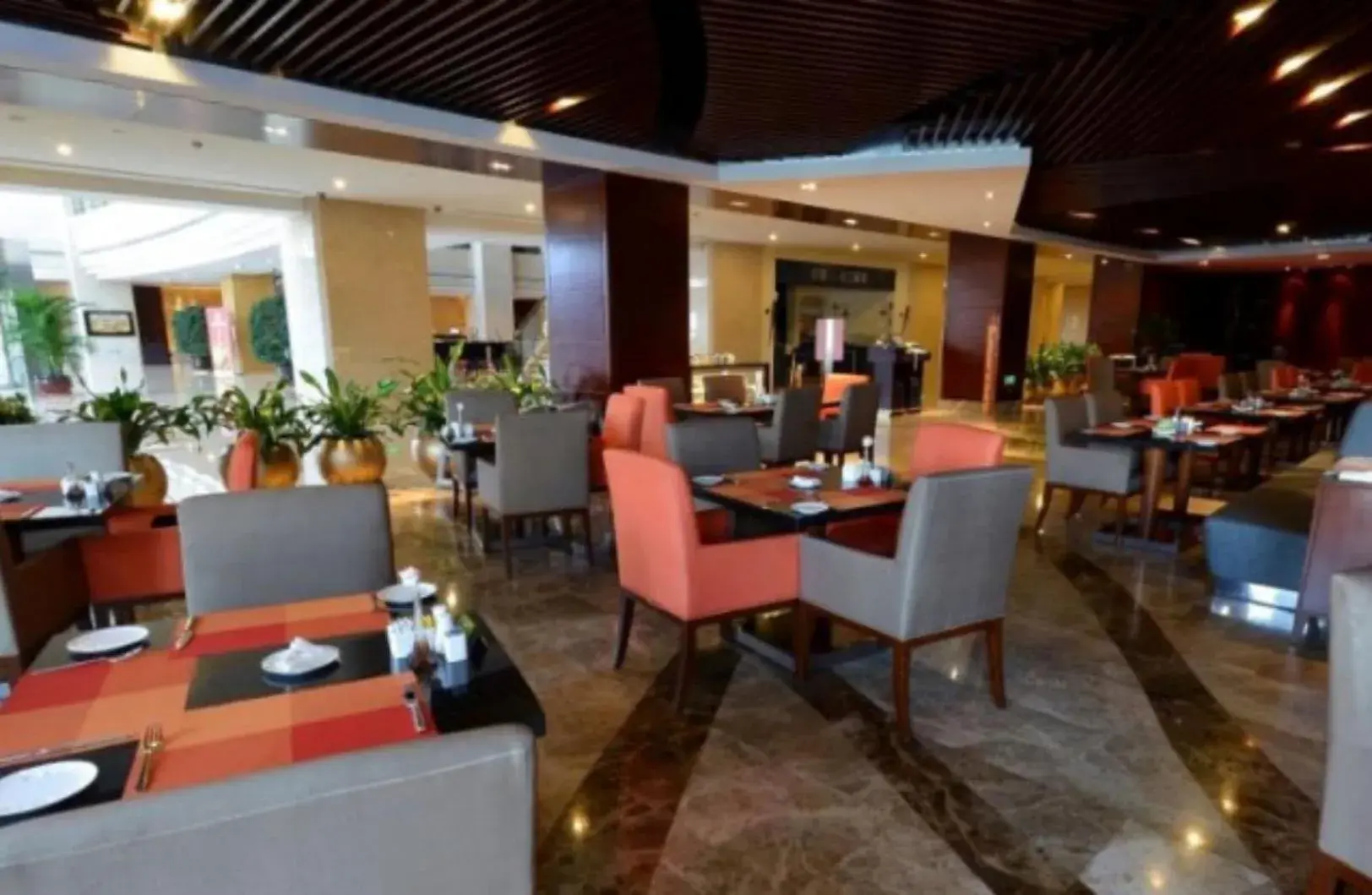 Restaurant/places to eat in Huangyan Yaoda Hotel Restaurant/places to eat in Huangyan Yaoda Hotel