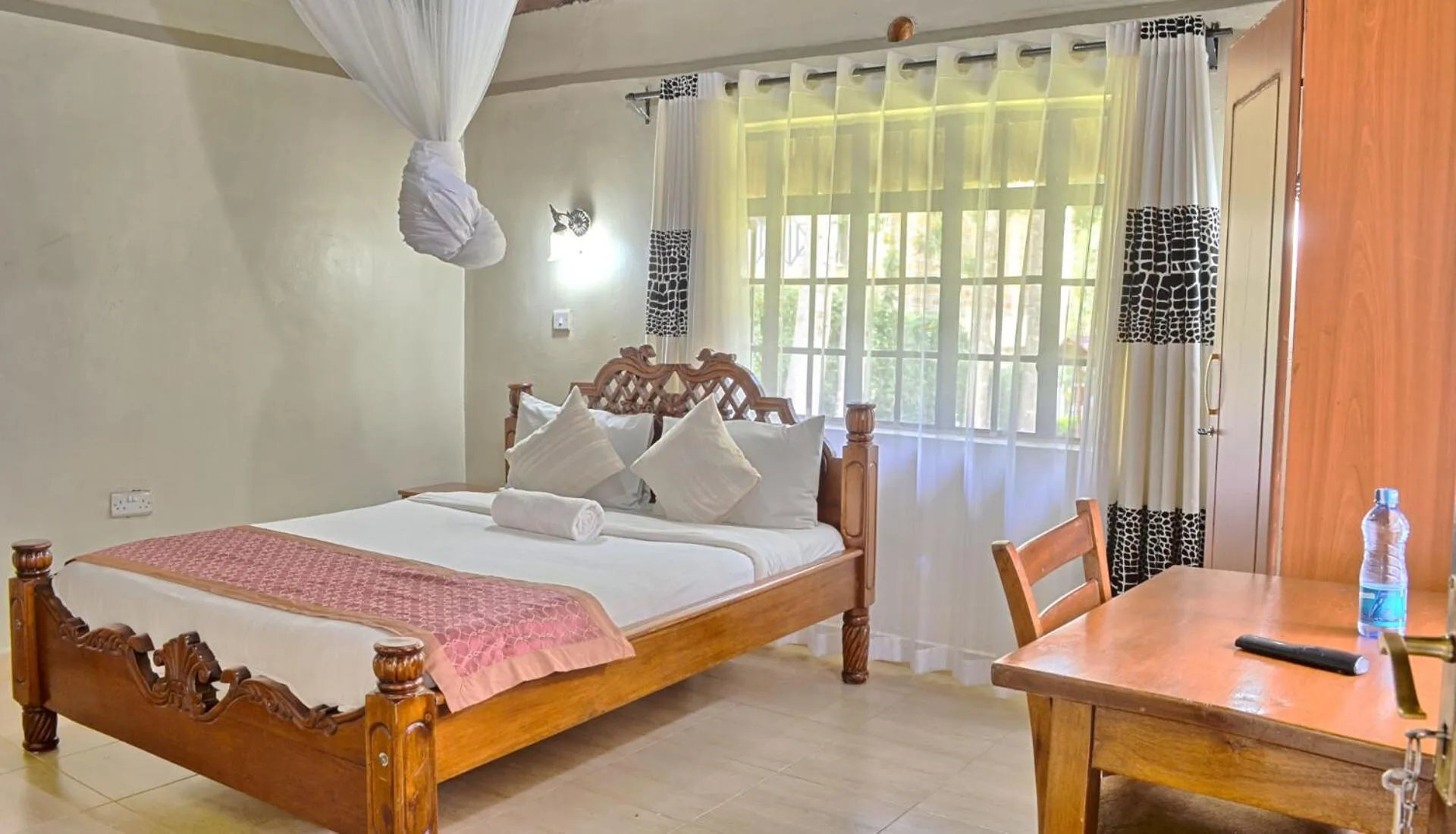 Bed in Itibo Resort