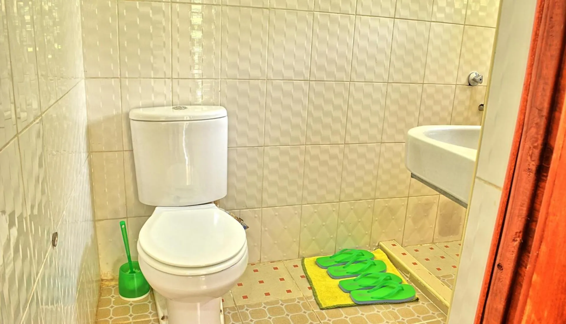 Toilet in Itibo Resort