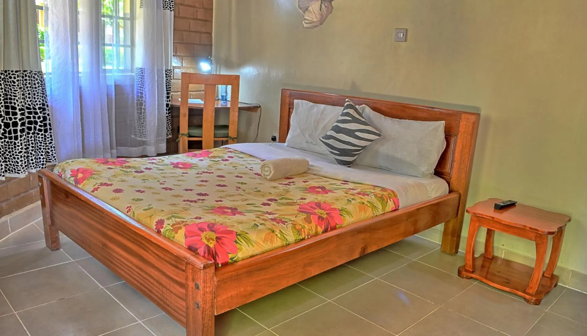 Photo of the whole room, Bed in Itibo Resort