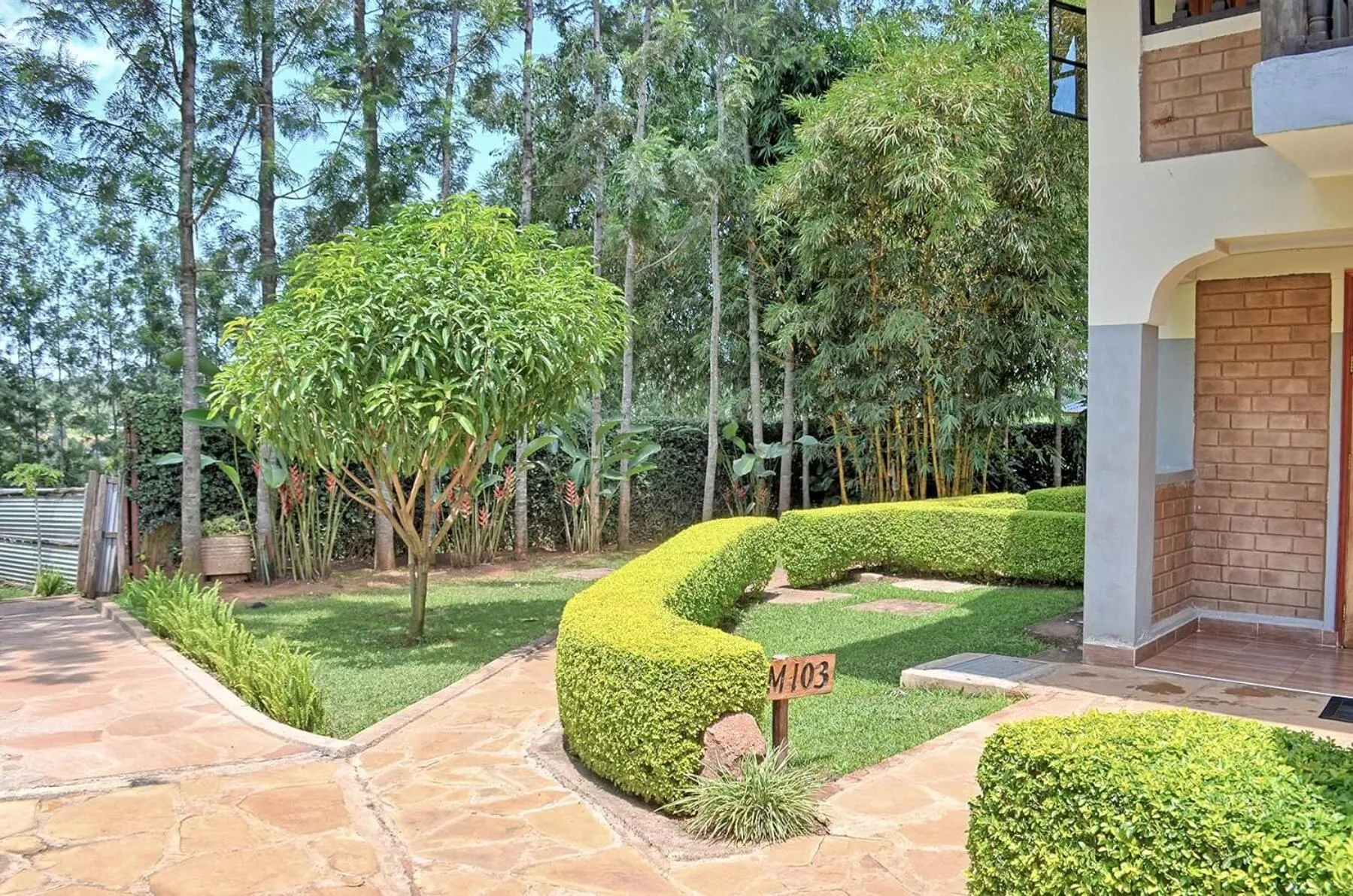 Property building in Itibo Resort