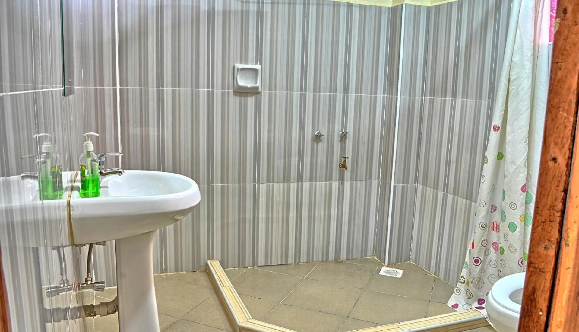 Shower in Itibo Resort