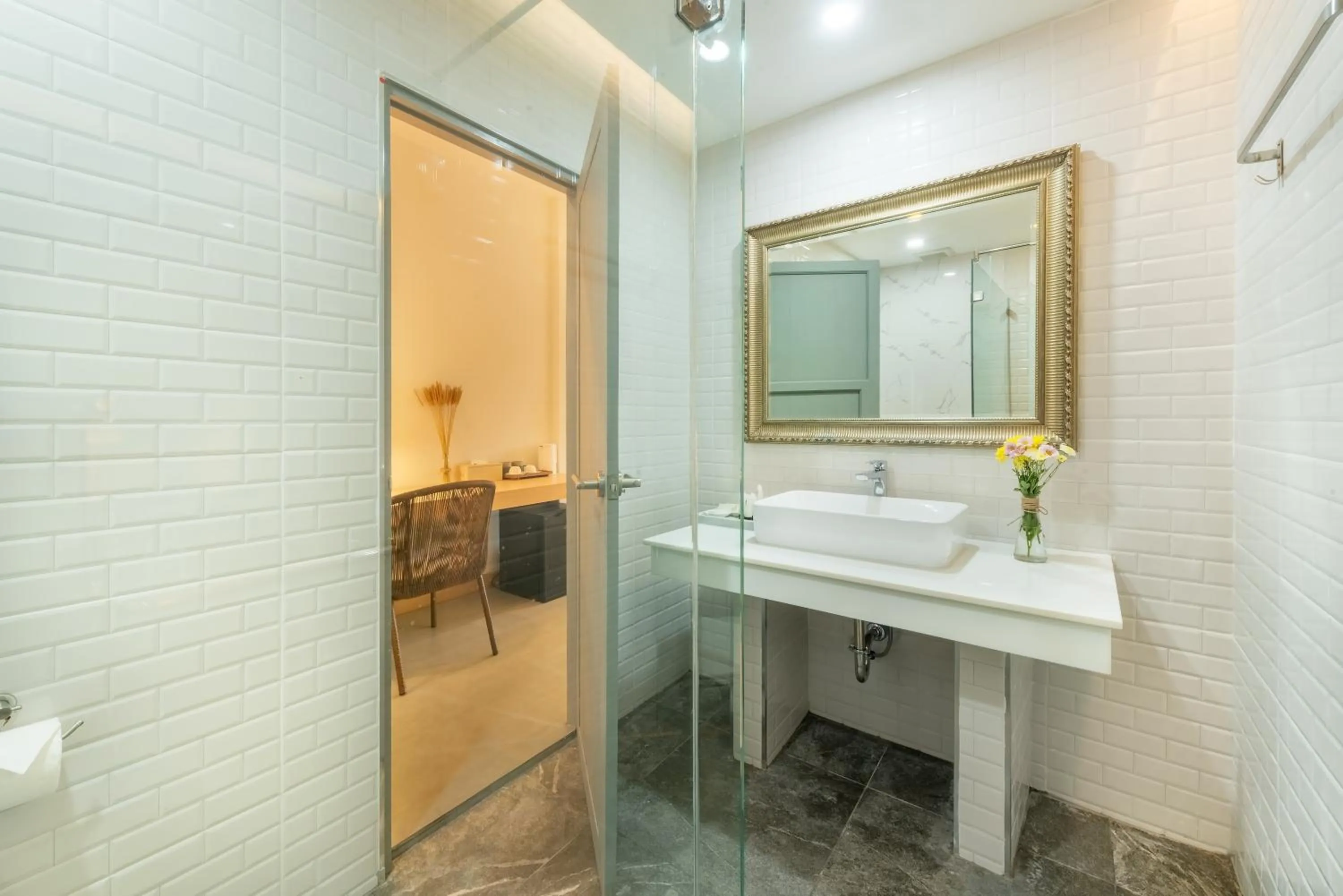 Shower in Ai Pai Hotel - 50m to Pai Walking Street & Night Market