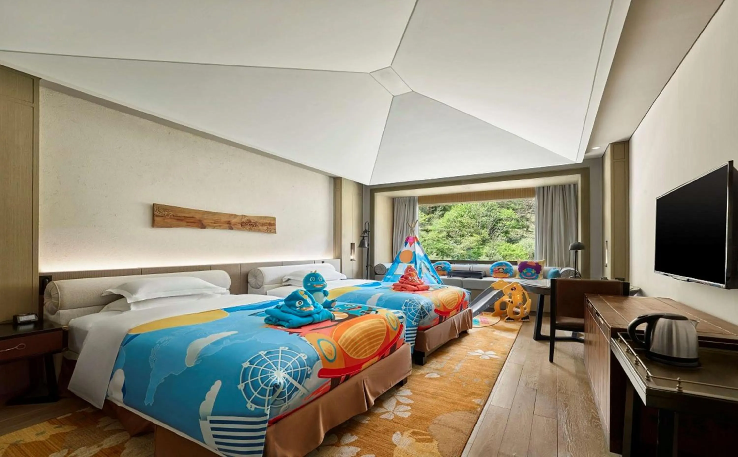 Bed in Hilton Jiuzhaigou Resort