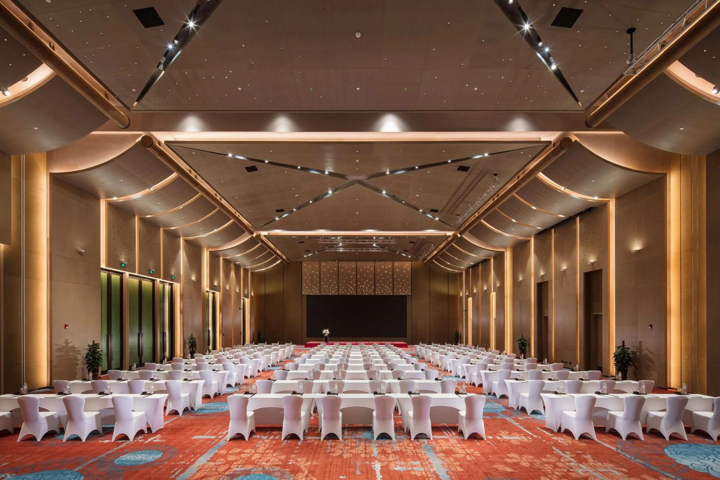 Meeting/conference room in Hilton Jiuzhaigou Resort