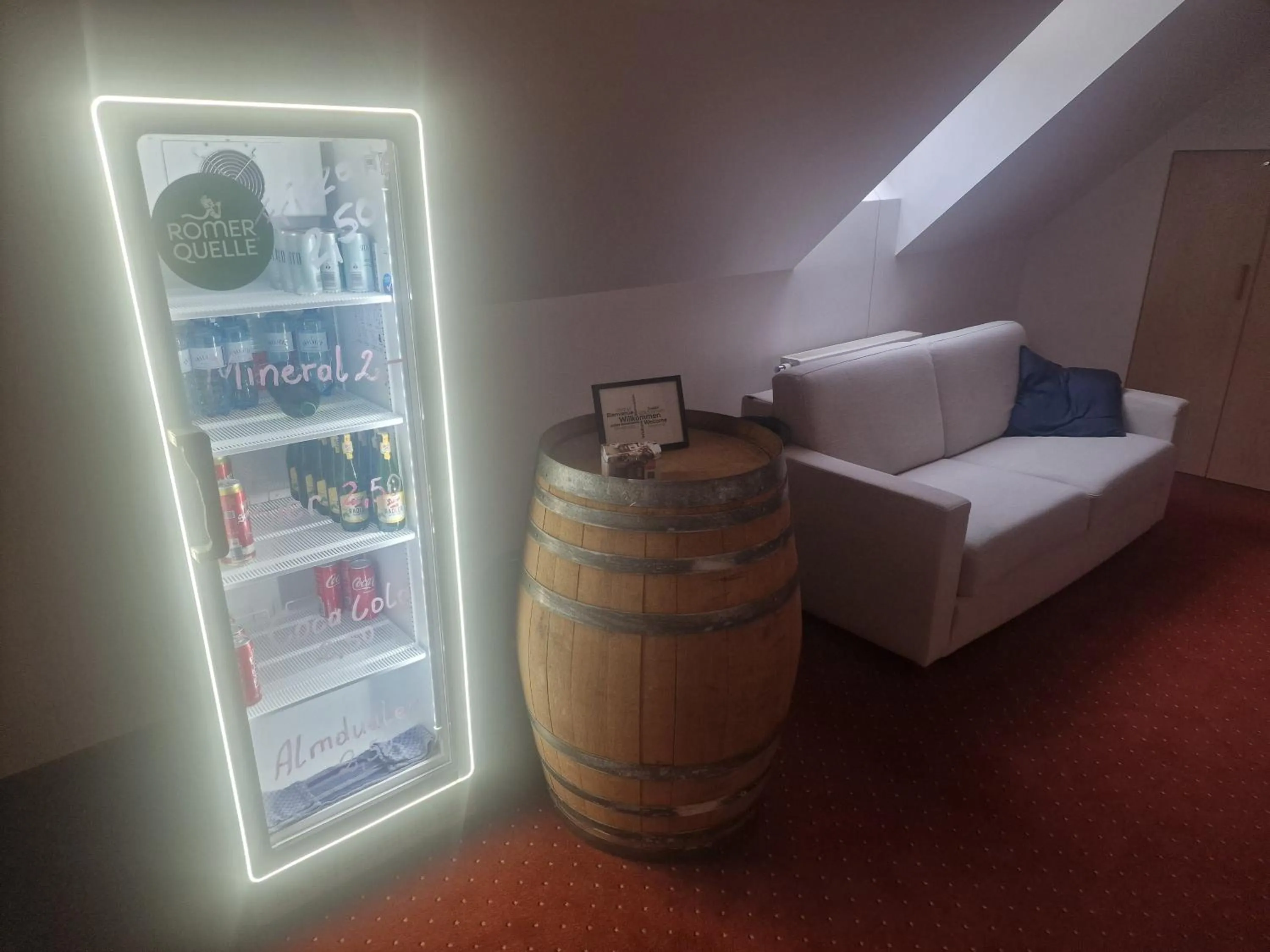 Bed in Kunstcafe Rooms