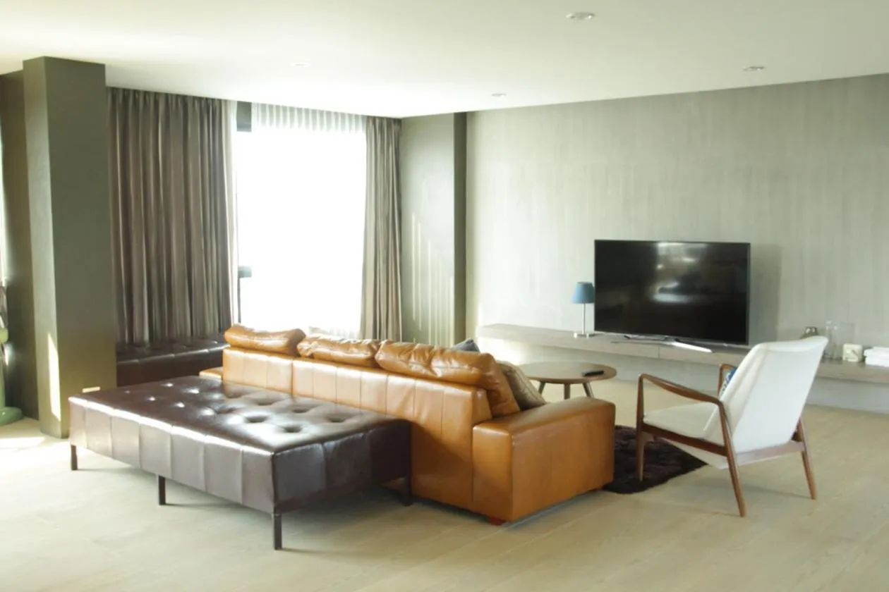 The Residence Thepkanjana