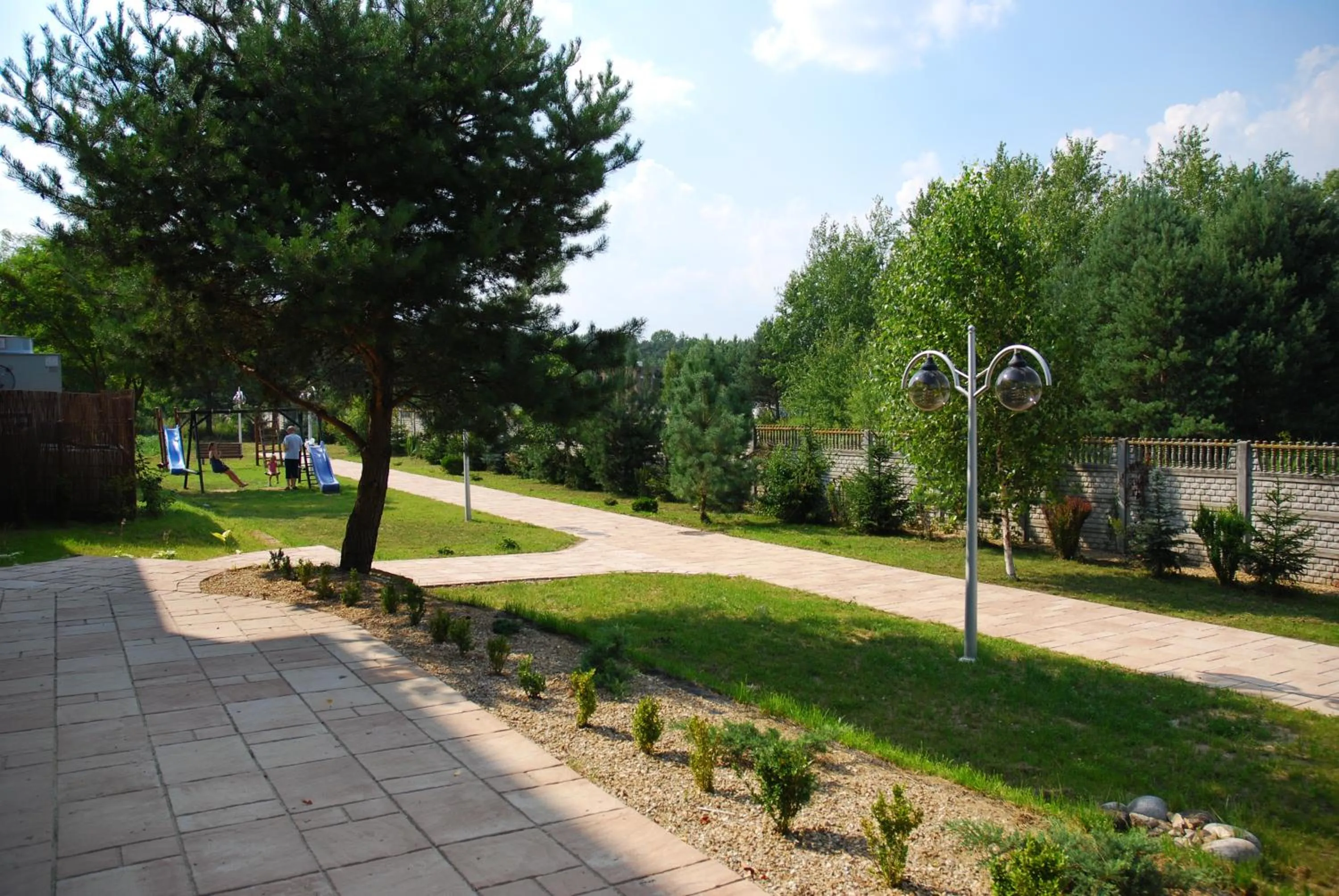 Garden view in Hotel DYMINY