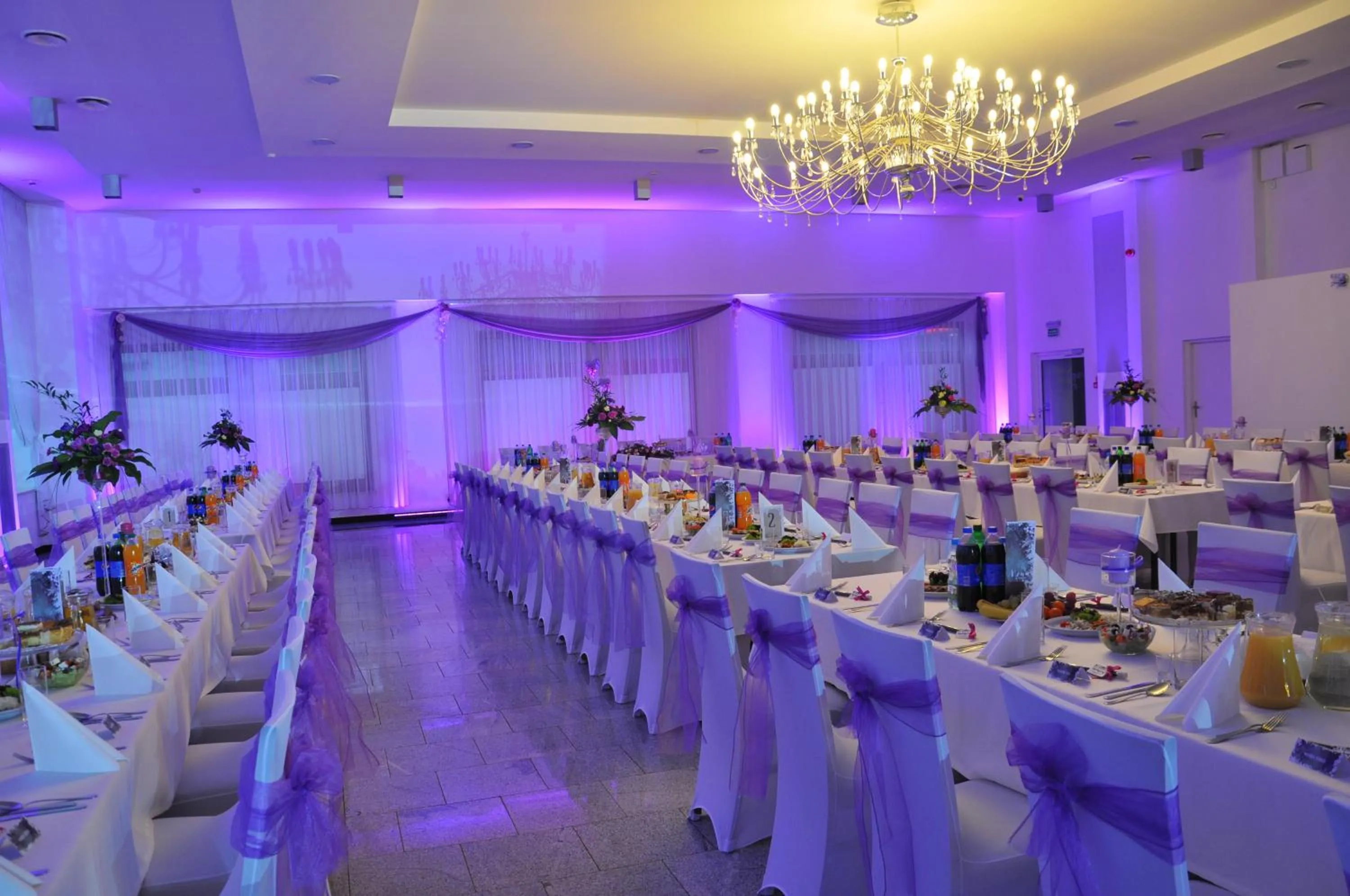 Banquet/Function facilities in Hotel DYMINY
