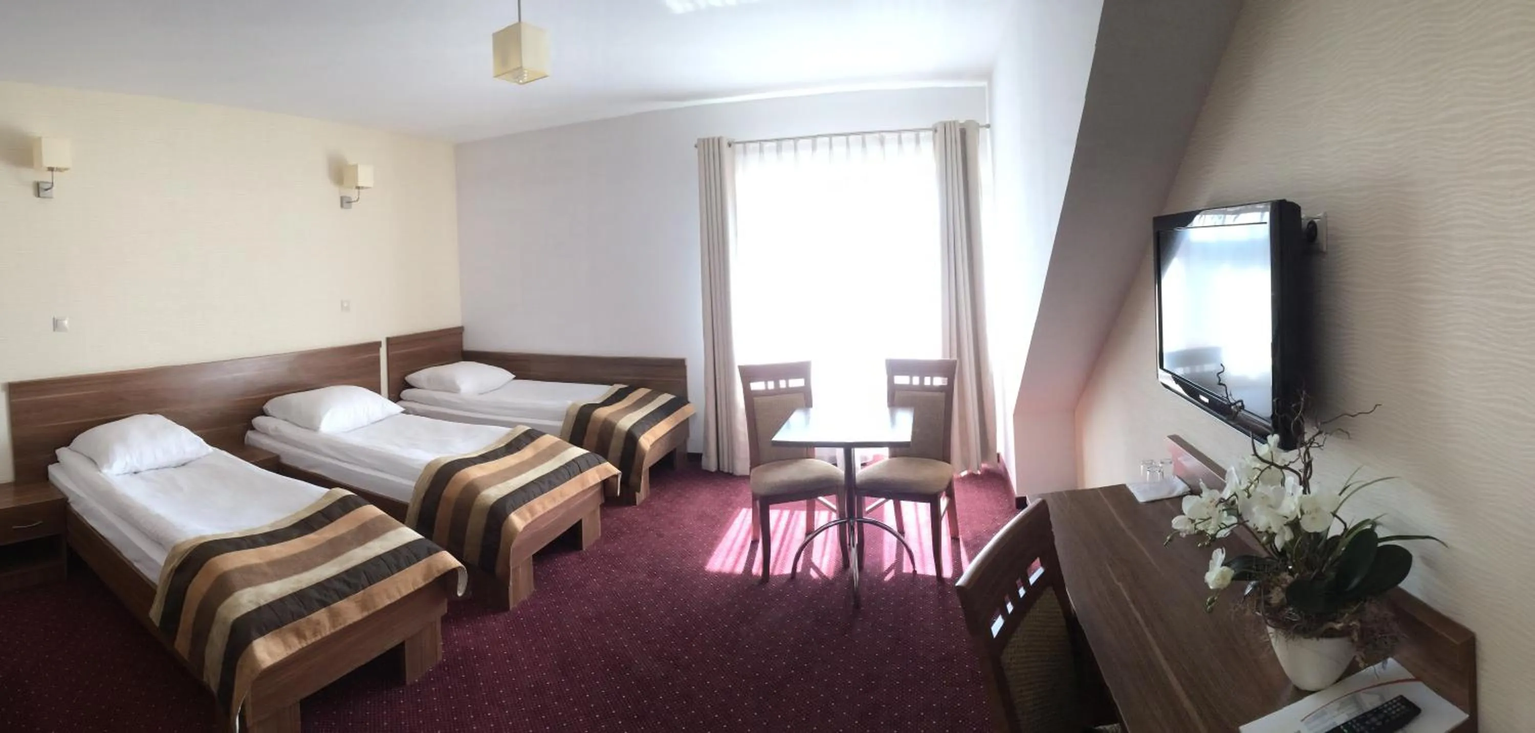 Photo of the whole room, Bed in Hotel DYMINY