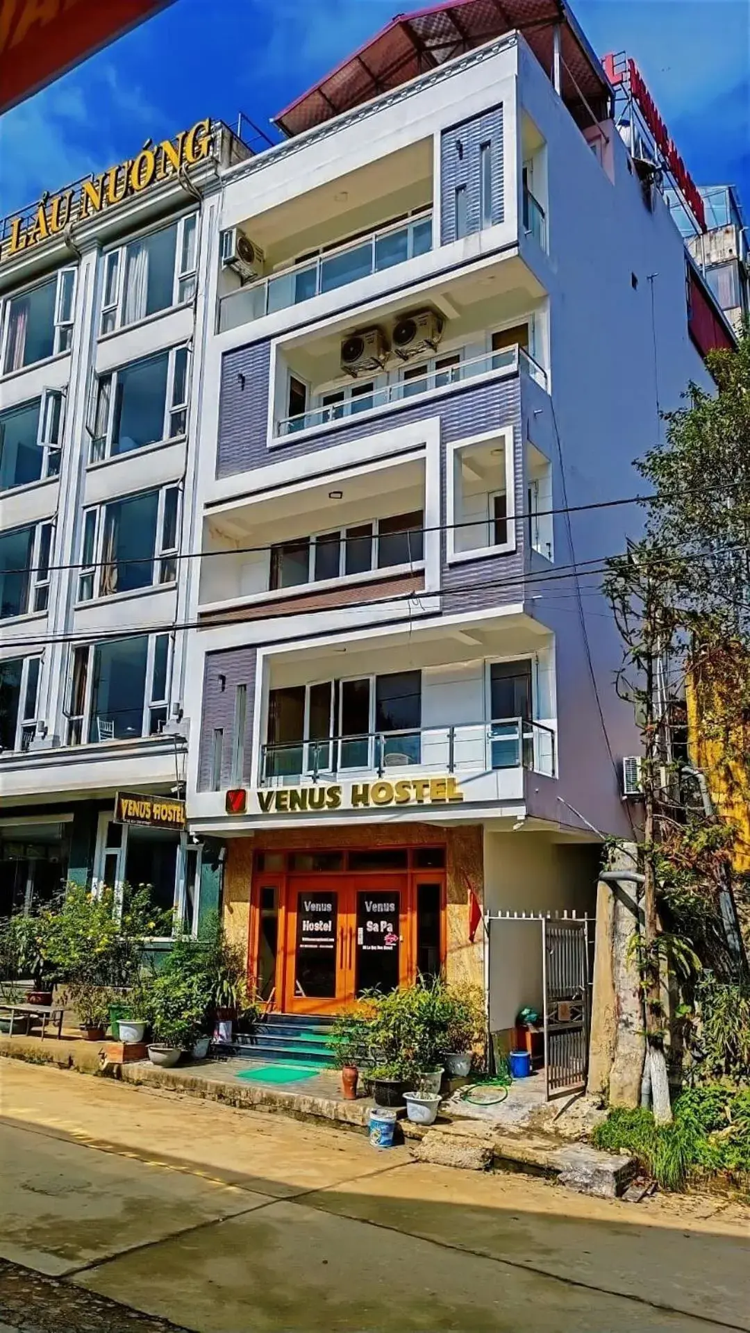 Property building in Venus Sapa Hostel Property building in Venus Sapa Hostel