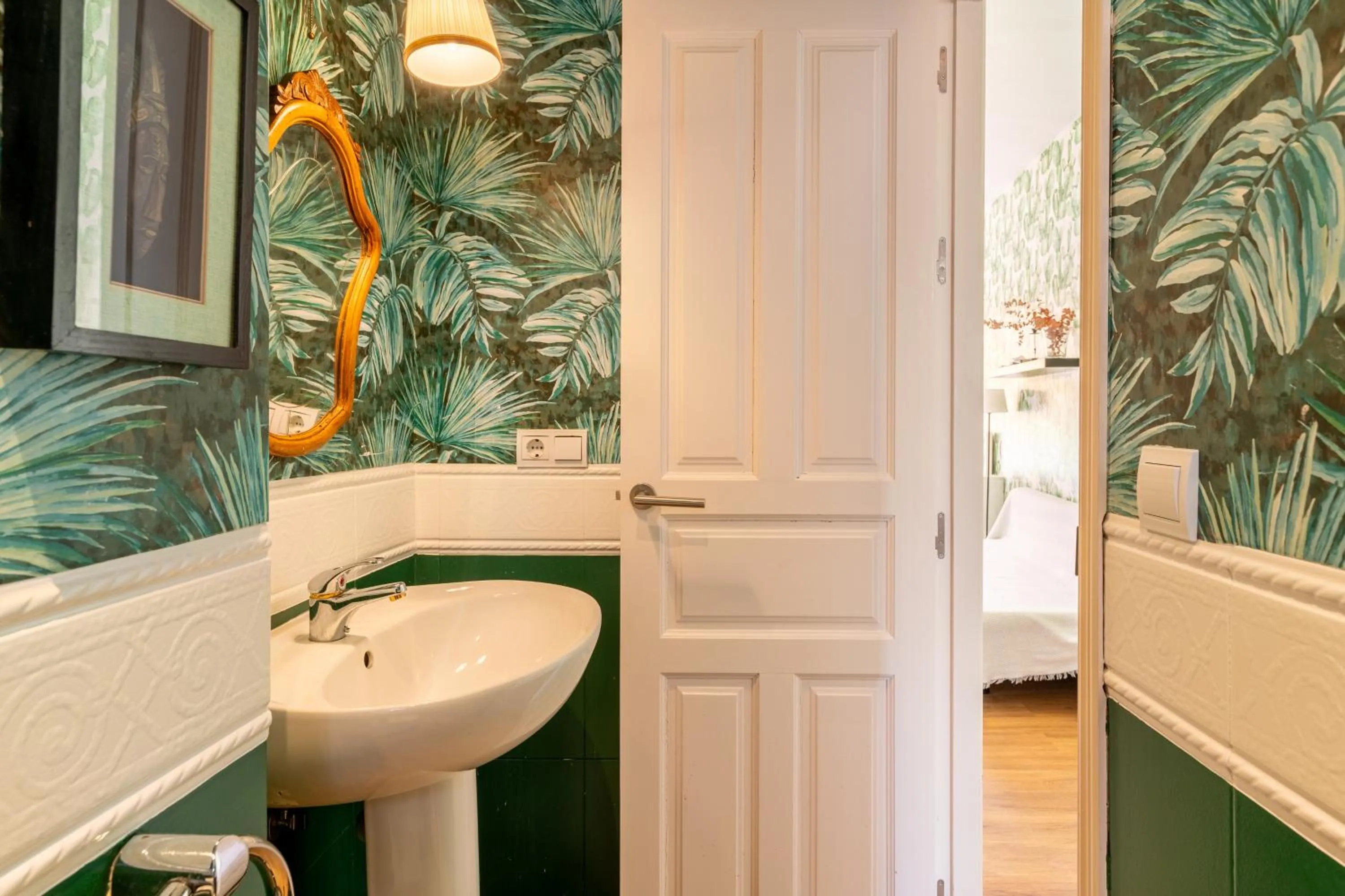 Bathroom in HOUSE SEVILLANA 6 habitaciones