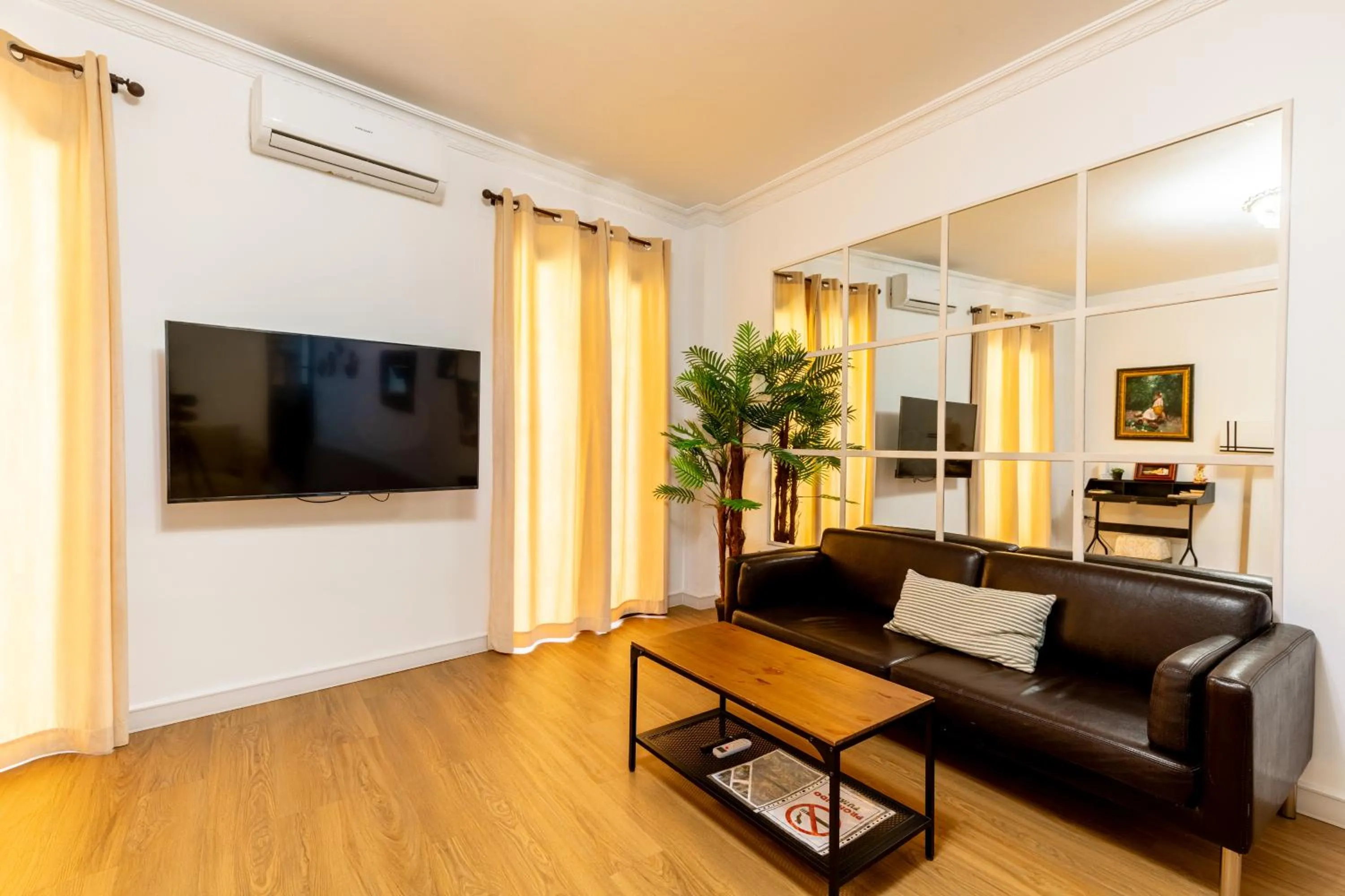 Seating area in HOUSE SEVILLANA 6 habitaciones