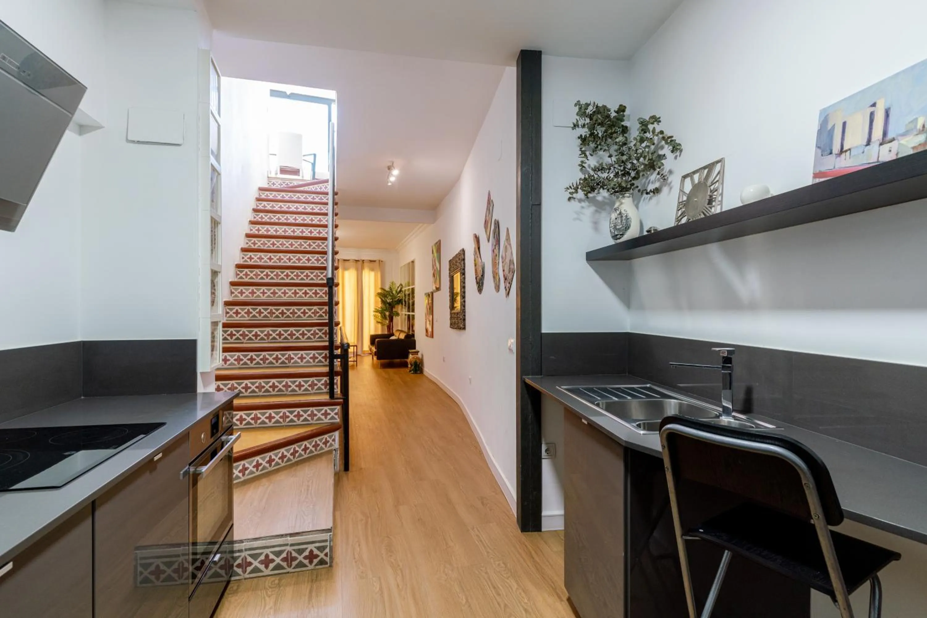 Kitchen or kitchenette in HOUSE SEVILLANA 6 habitaciones