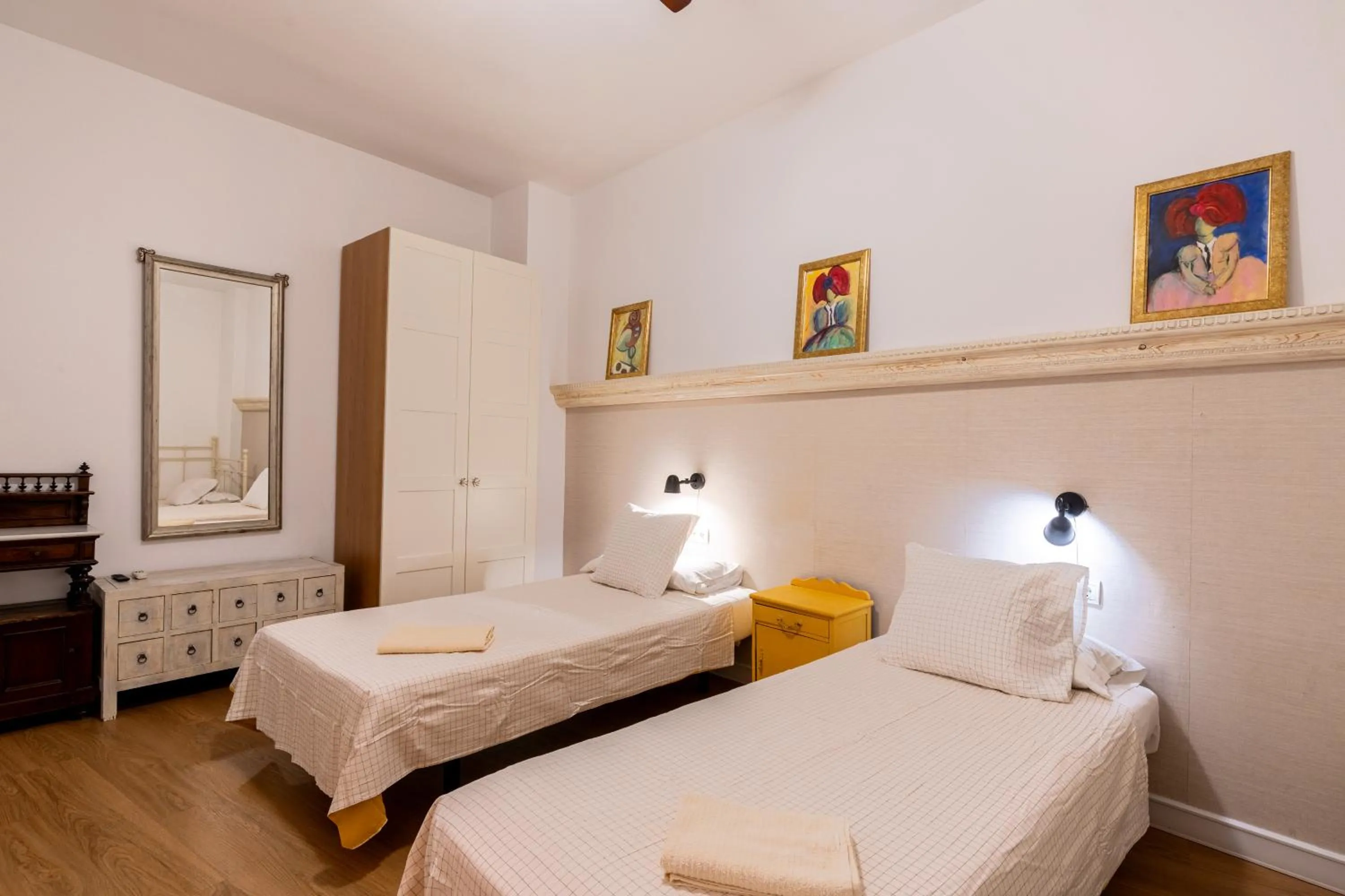 Bedroom, Bed in HOUSE SEVILLANA 6 habitaciones