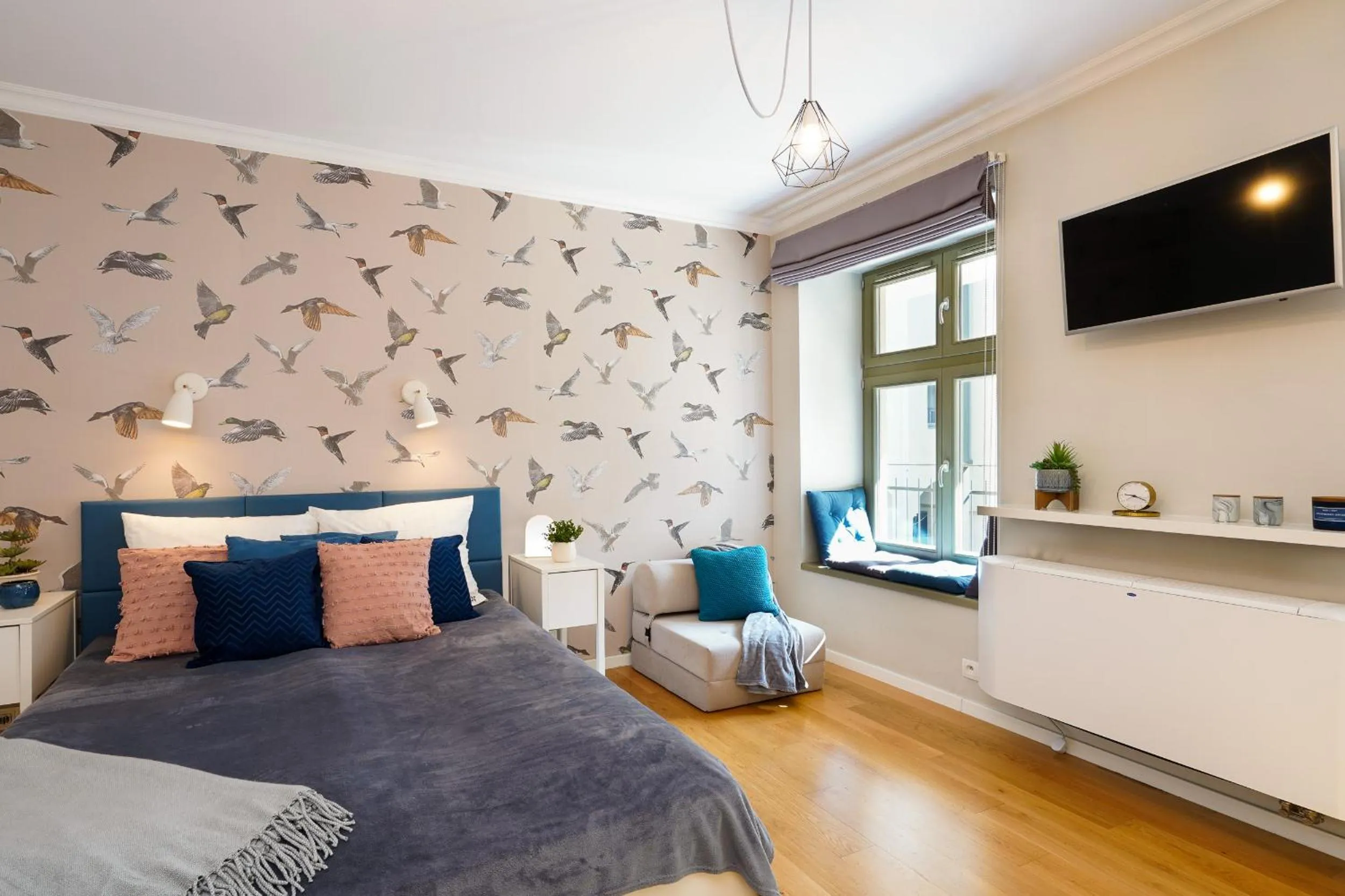 Bed in Avium Old Town Apartments