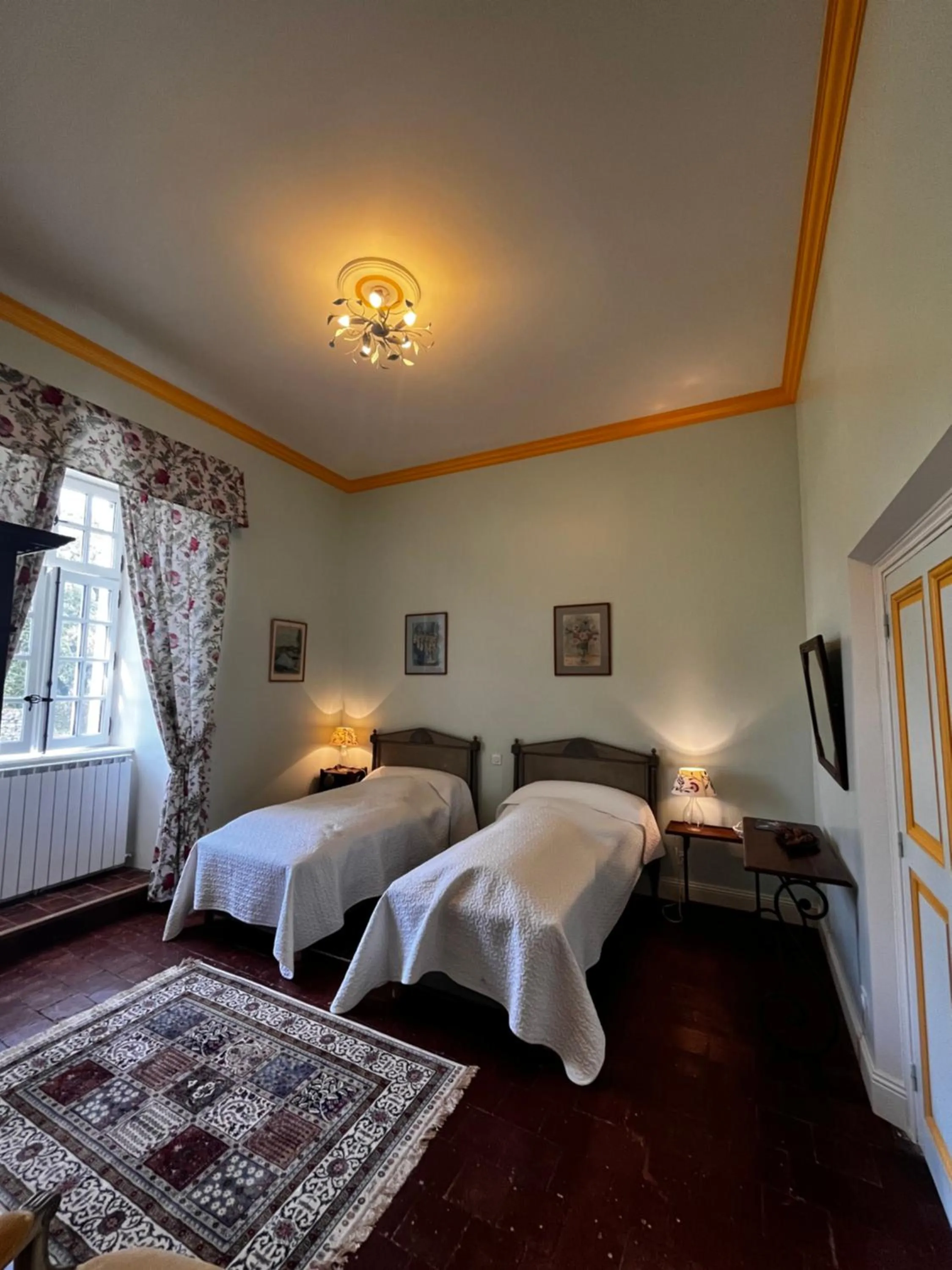 Bedroom in Château de Rousson