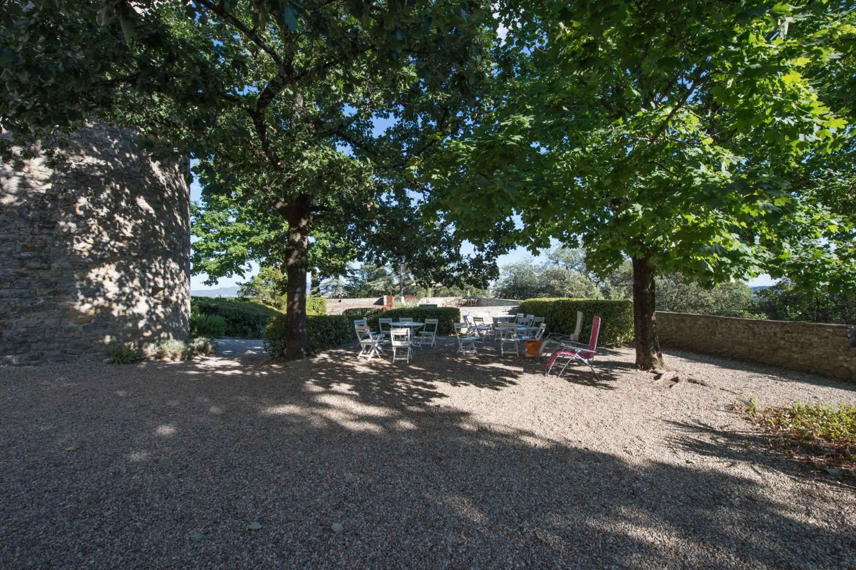 Dining area in Château de Rousson