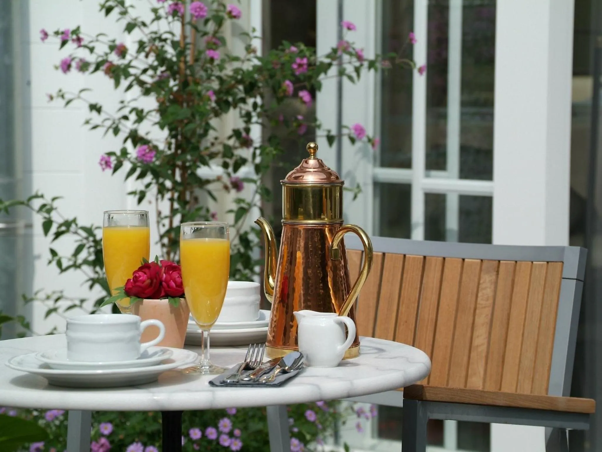 Restaurant/places to eat in The Black Swan Hotel