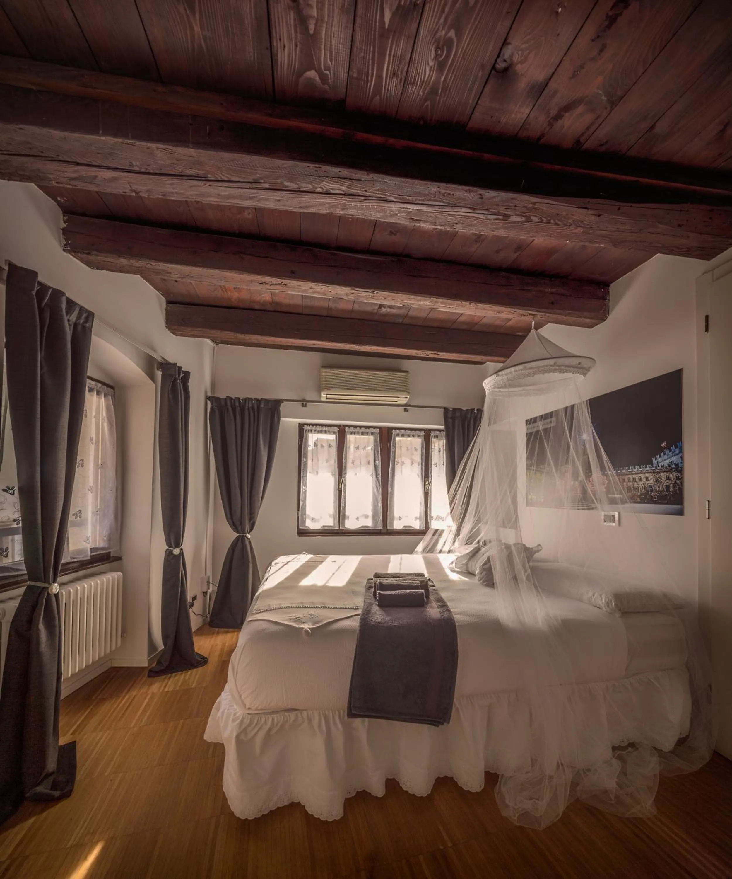 City view, Bed in B&B Gli Scorci di Trento