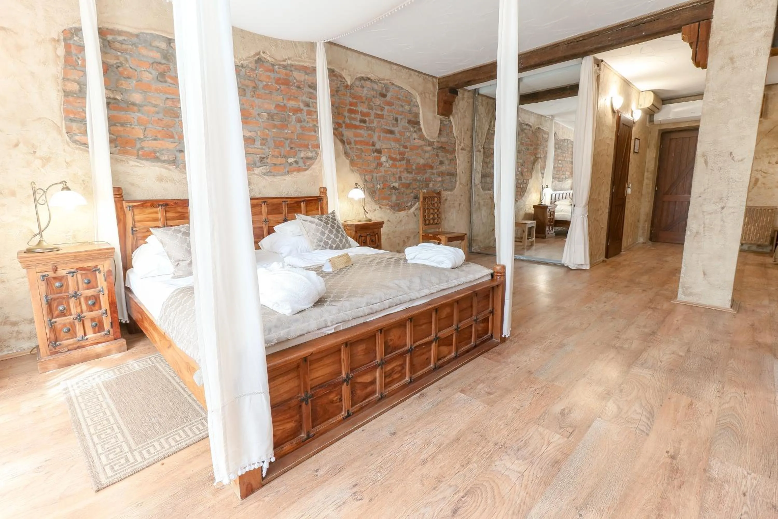 Bed in Puchner Kastélyszálló