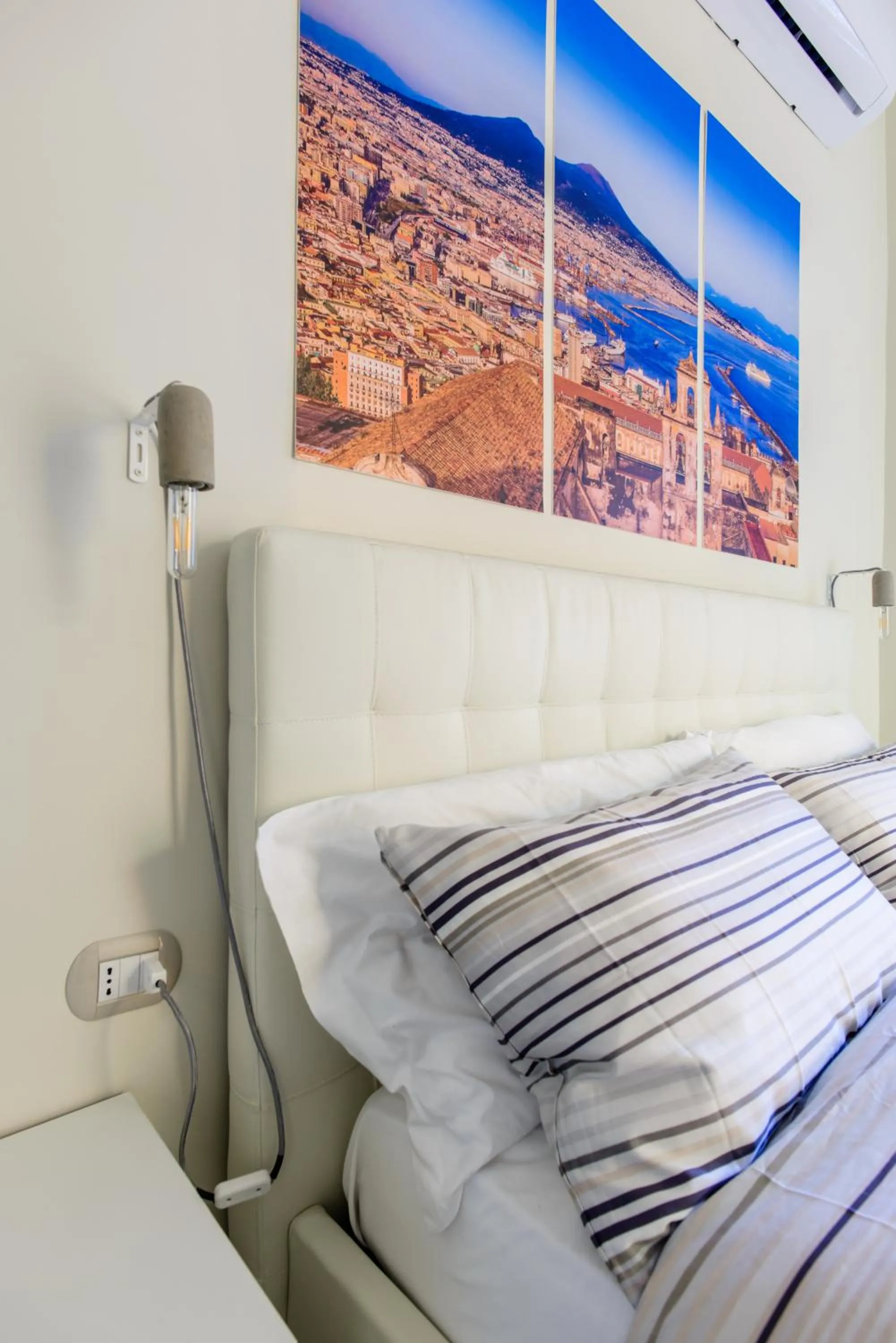 Decorative detail, Bed in Morra's Home